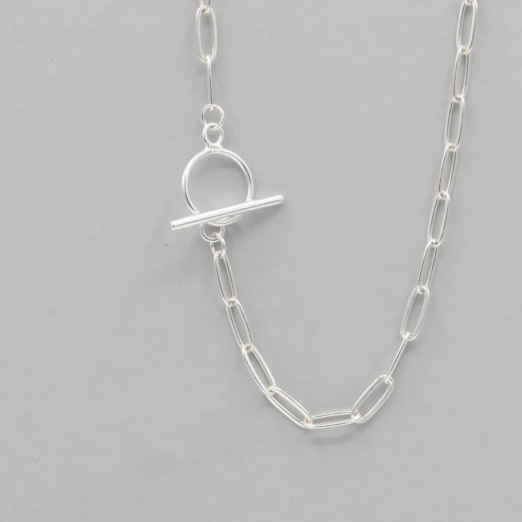 14k Gold Filled Medium Paper Clip Toggle Necklace