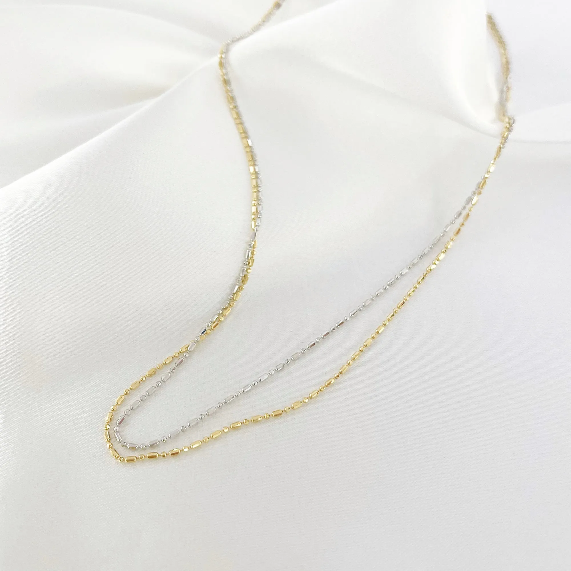 18k Gold Tube Adjustable Necklace (White/Yellow Gold)