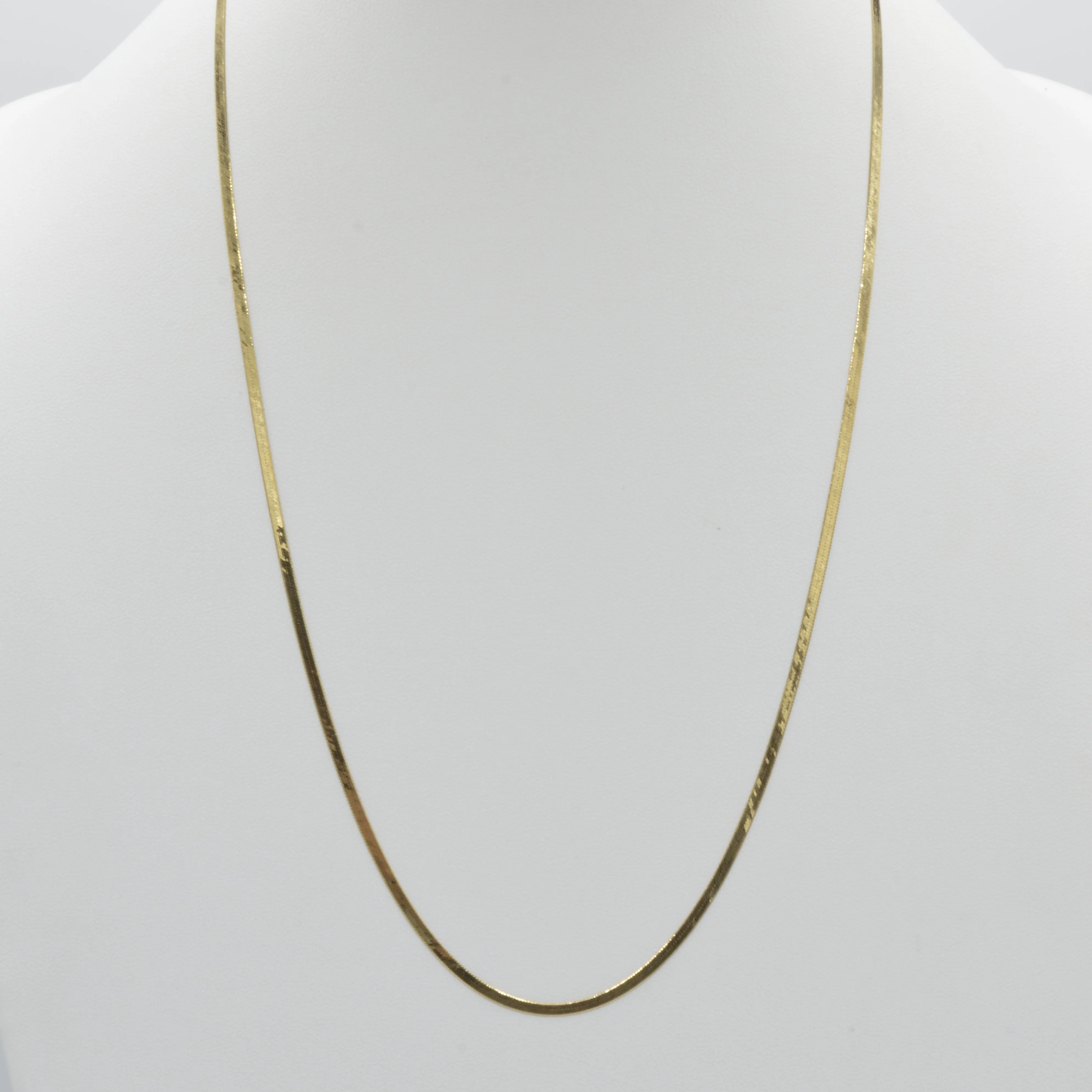 23" Herringbone Chain