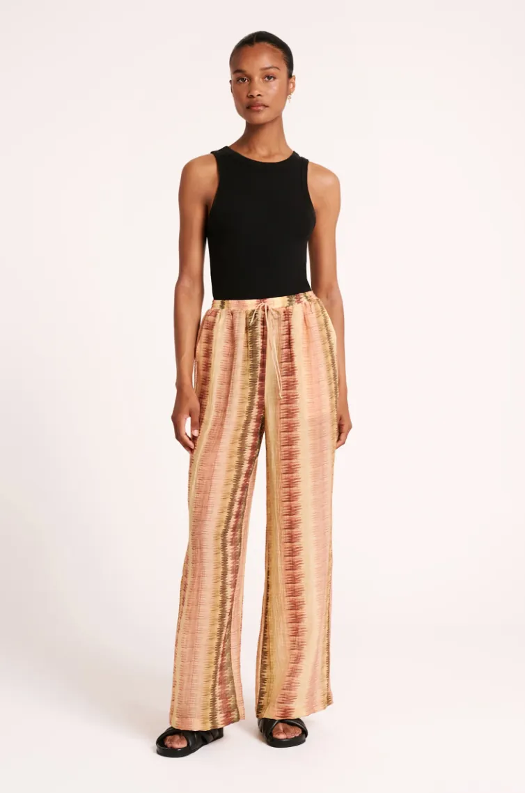 Akira Pant Calypso