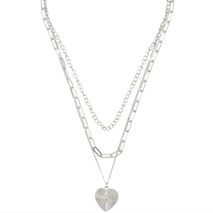 ALEXIS HEART NECKLACE