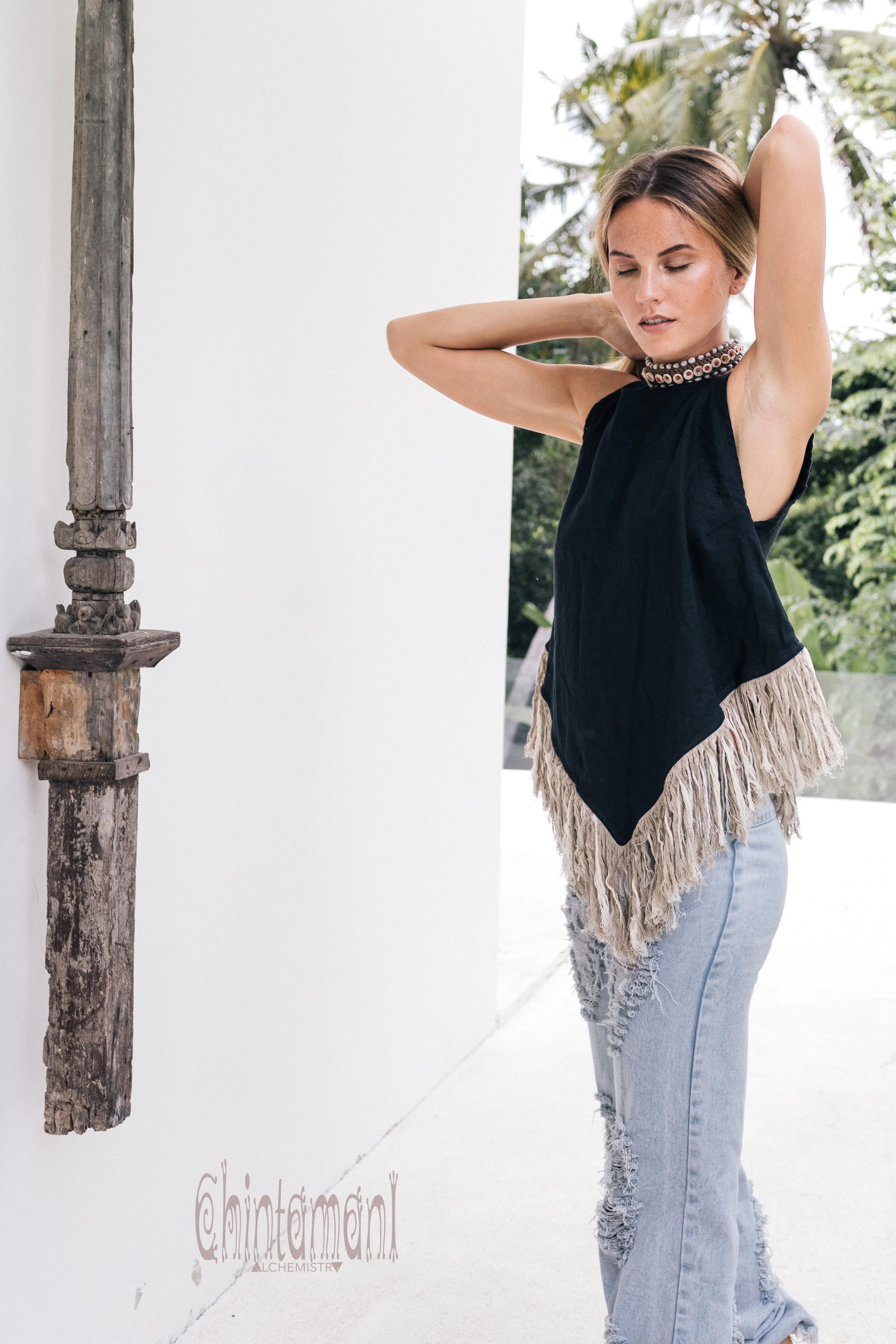 Alma Libra Corner Linen Top with Fringes / Black