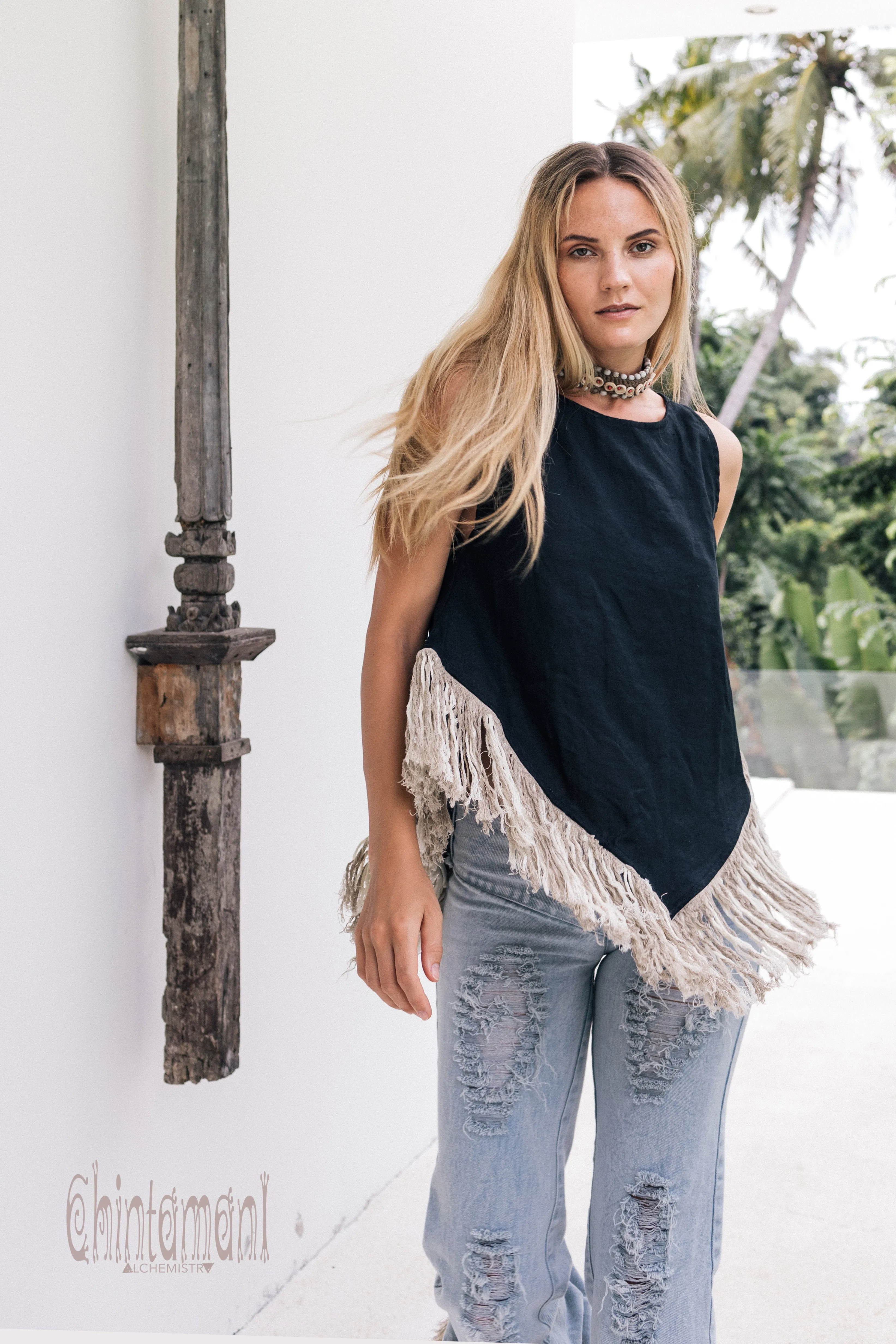 Alma Libra Corner Linen Top with Fringes / Black