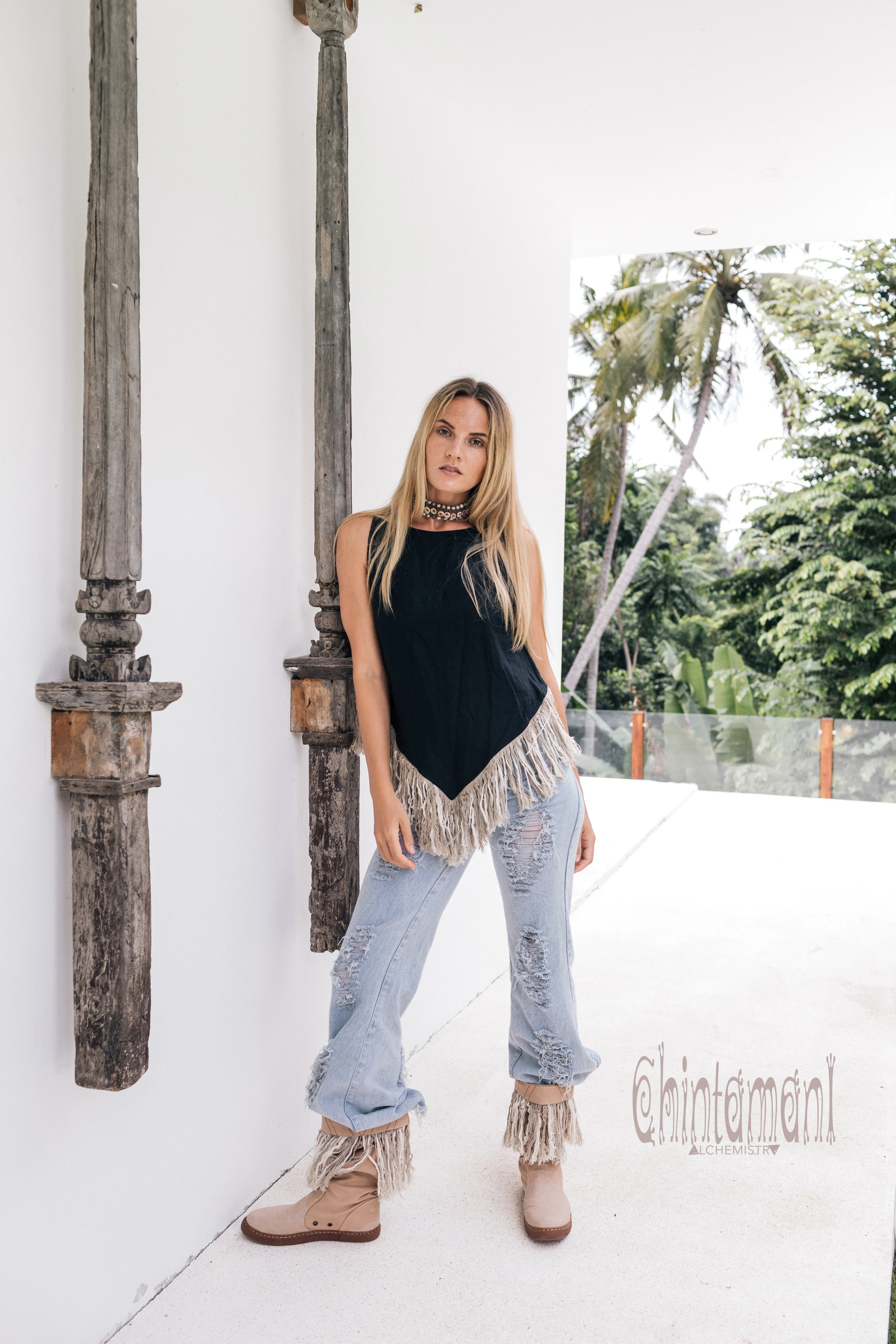 Alma Libra Corner Linen Top with Fringes / Black