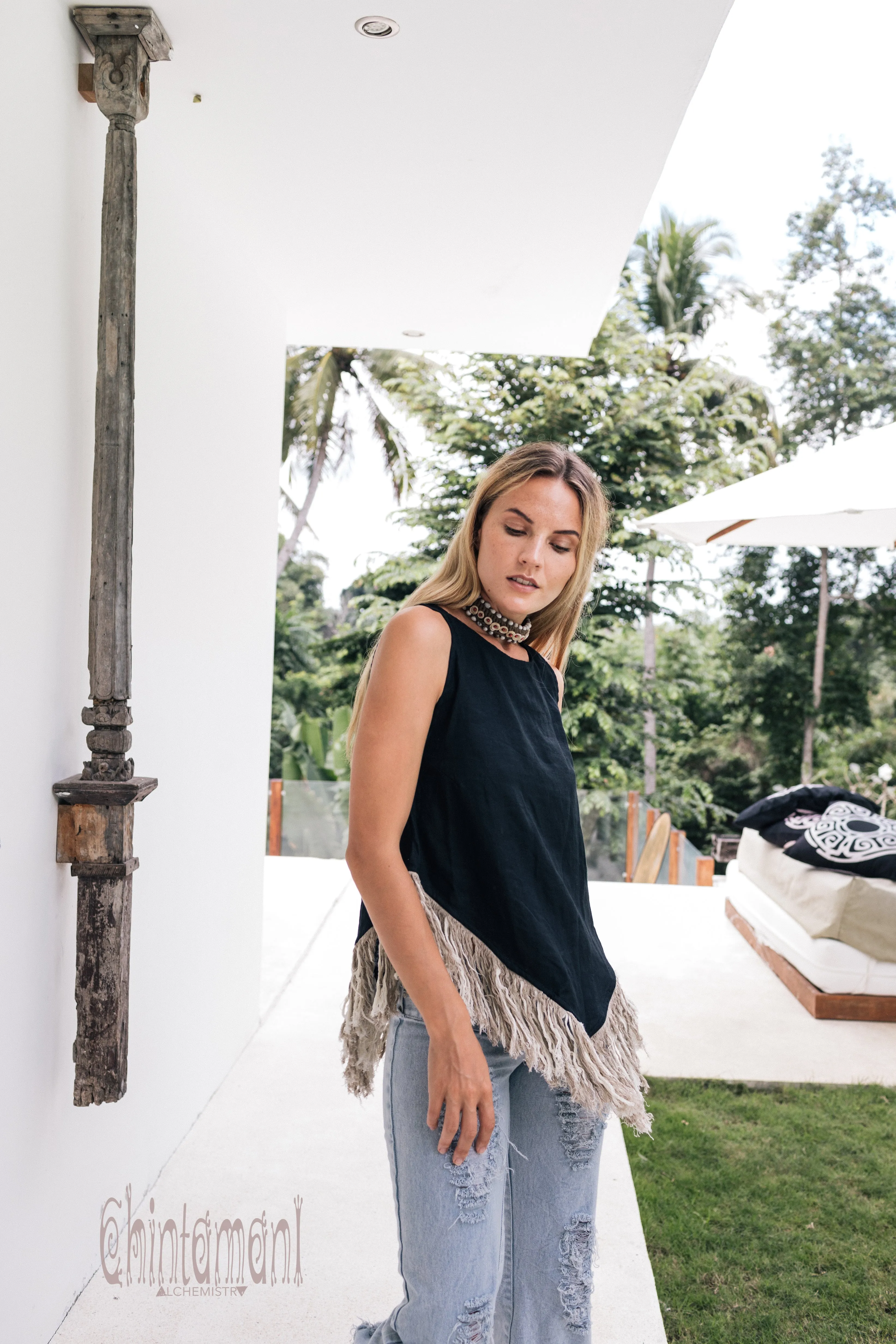 Alma Libra Corner Linen Top with Fringes / Black