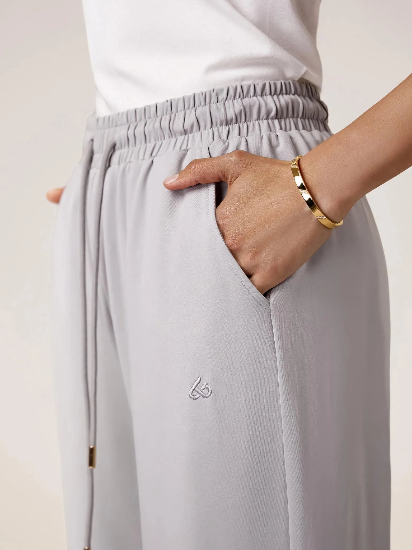 Amoretu High Waist Insert Pocket Embroidery Pants