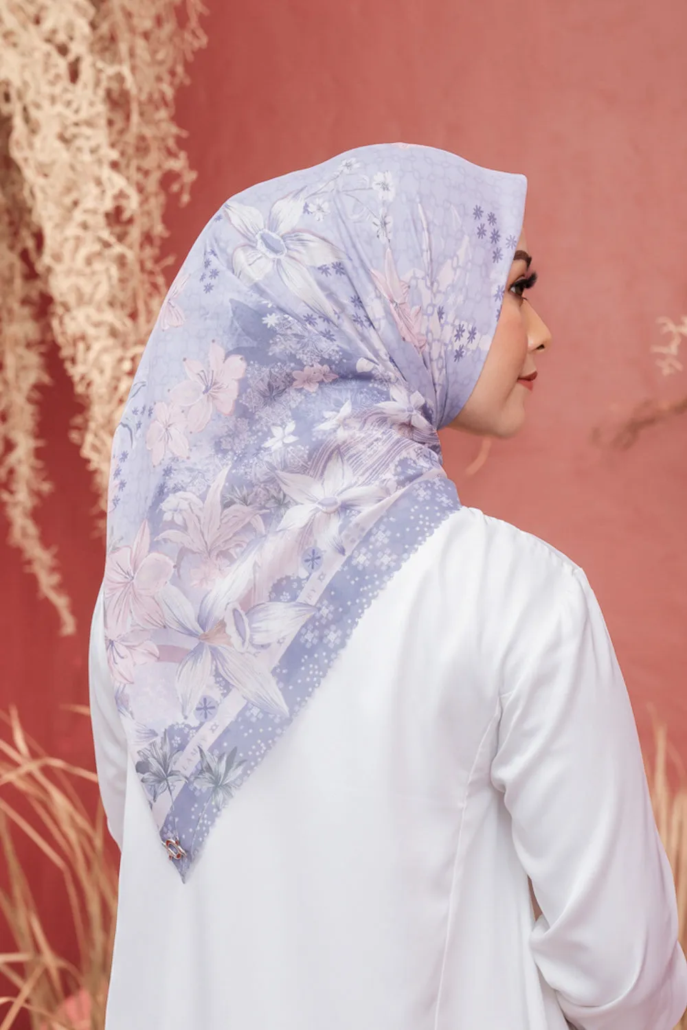 Aria Scarf (Minor) Hadley
