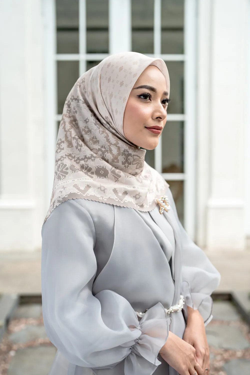 Batanghari Scarf (Minor) Aur Gading
