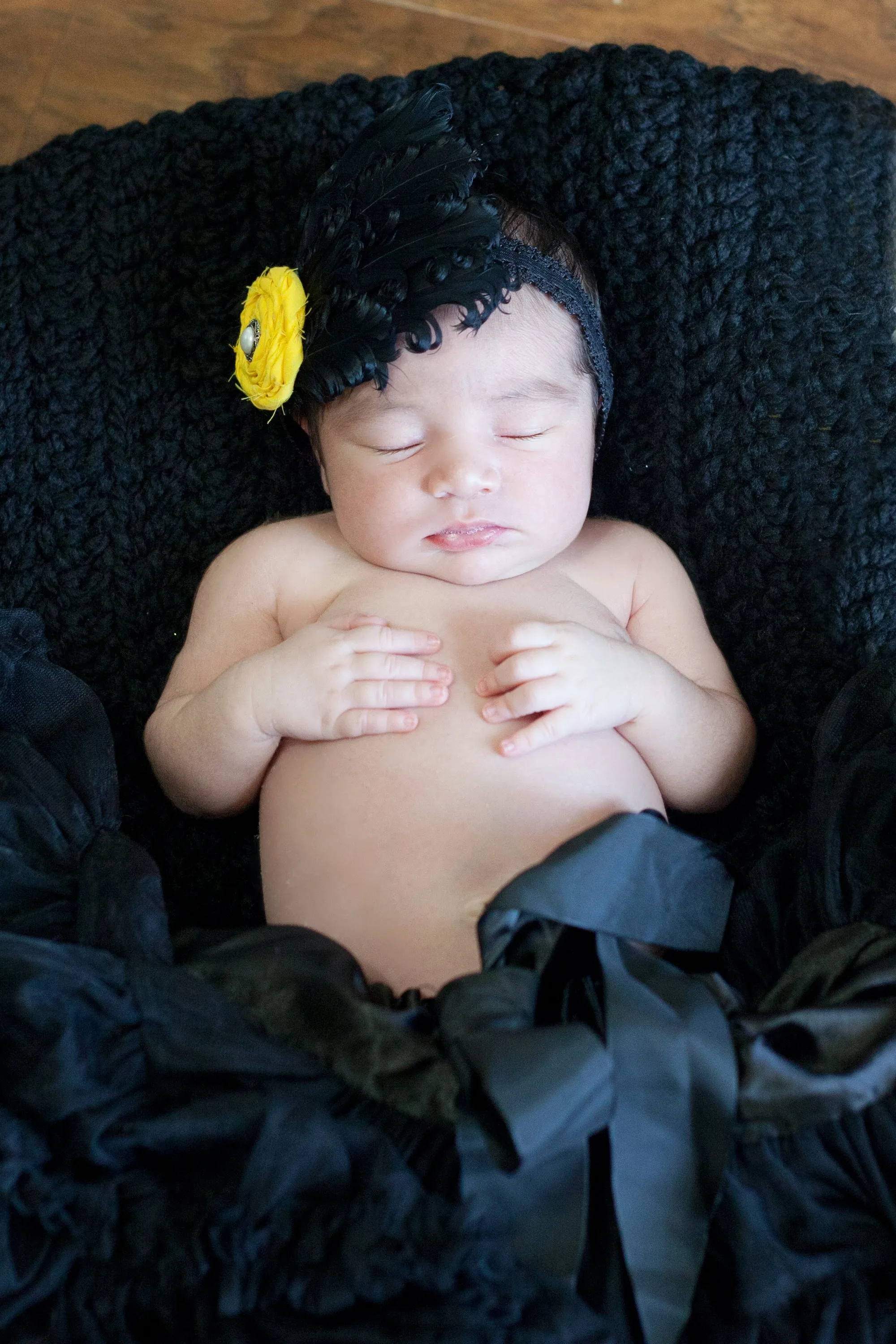 Black newborn baby layering bump blanket