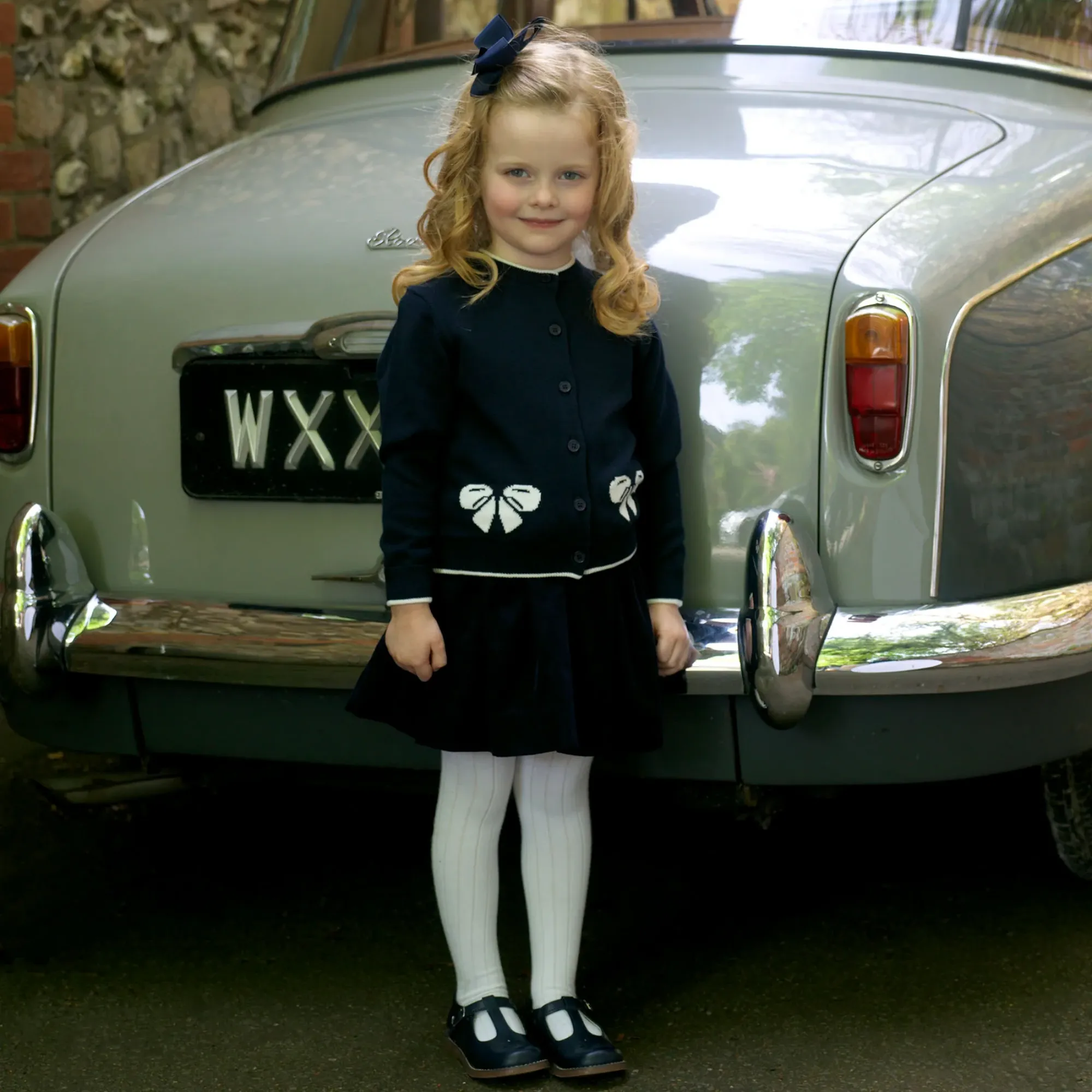 Bow Intarsia Cardigan in Navy