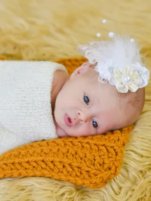 Butterscotch newborn baby layering bump blanket
