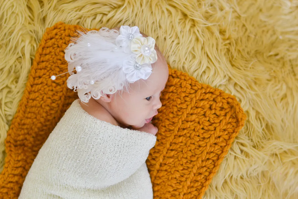 Butterscotch newborn baby layering bump blanket