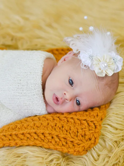 Butterscotch newborn baby layering bump blanket
