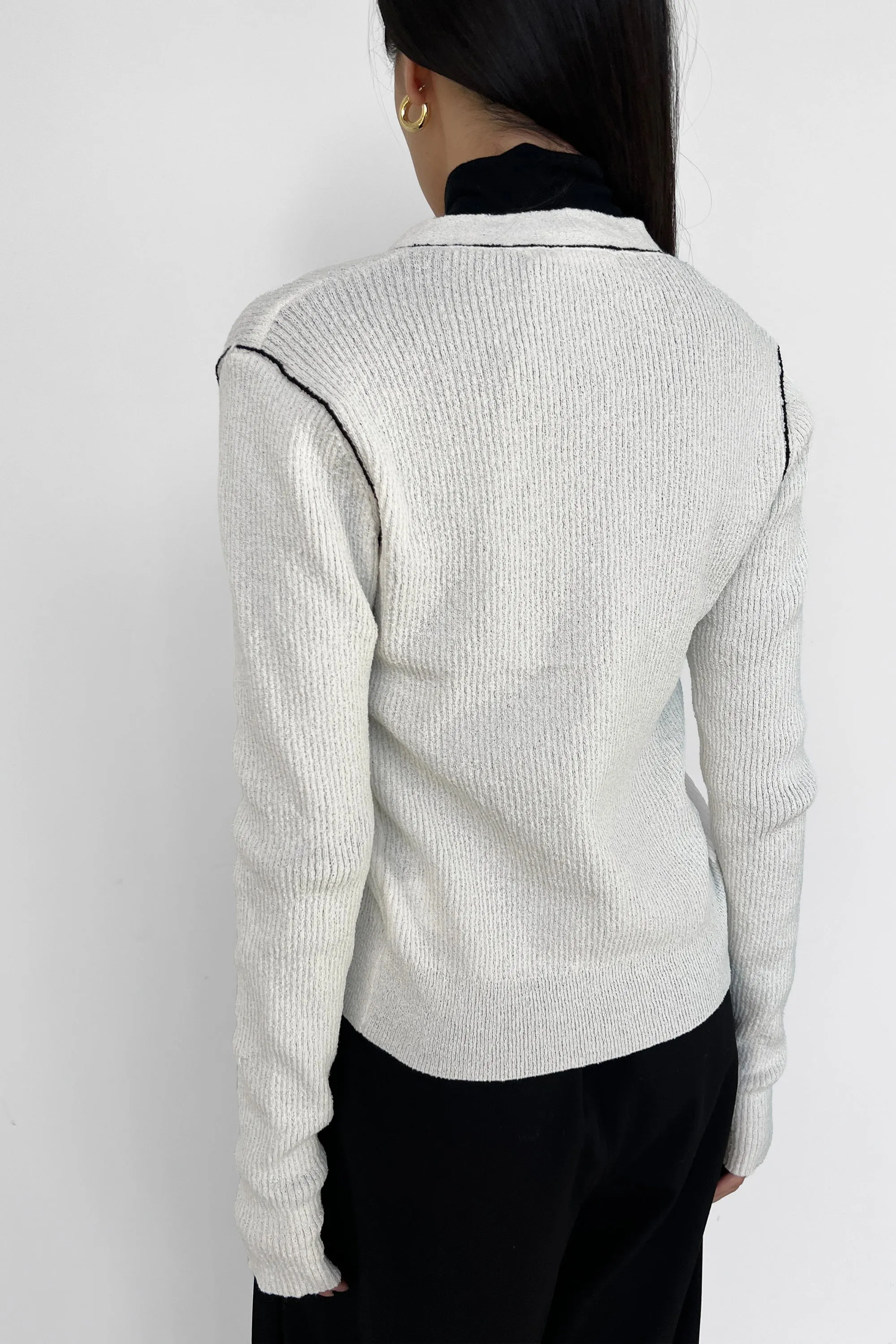 CONTRAST TRIM CARDIGAN