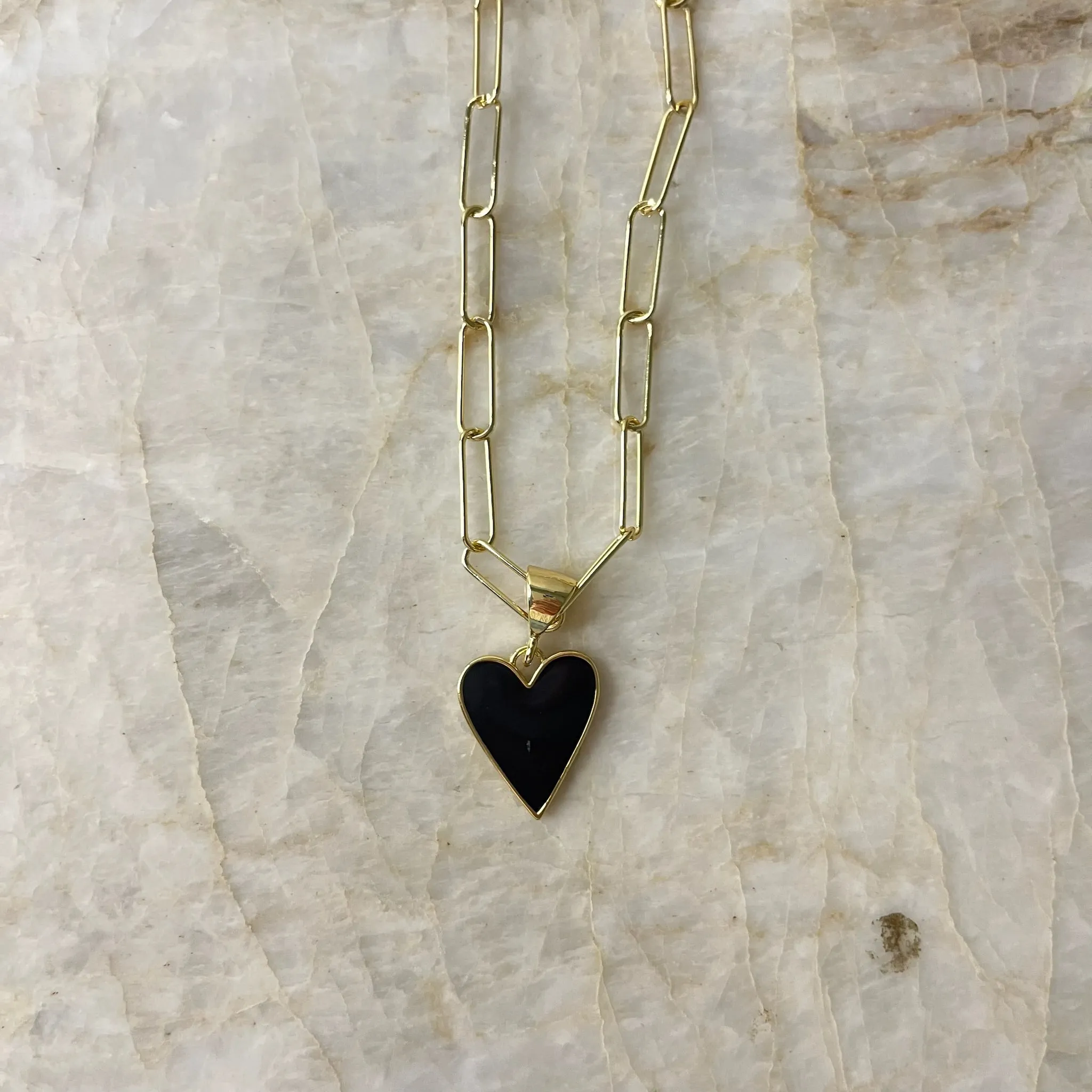 Corazón Necklace