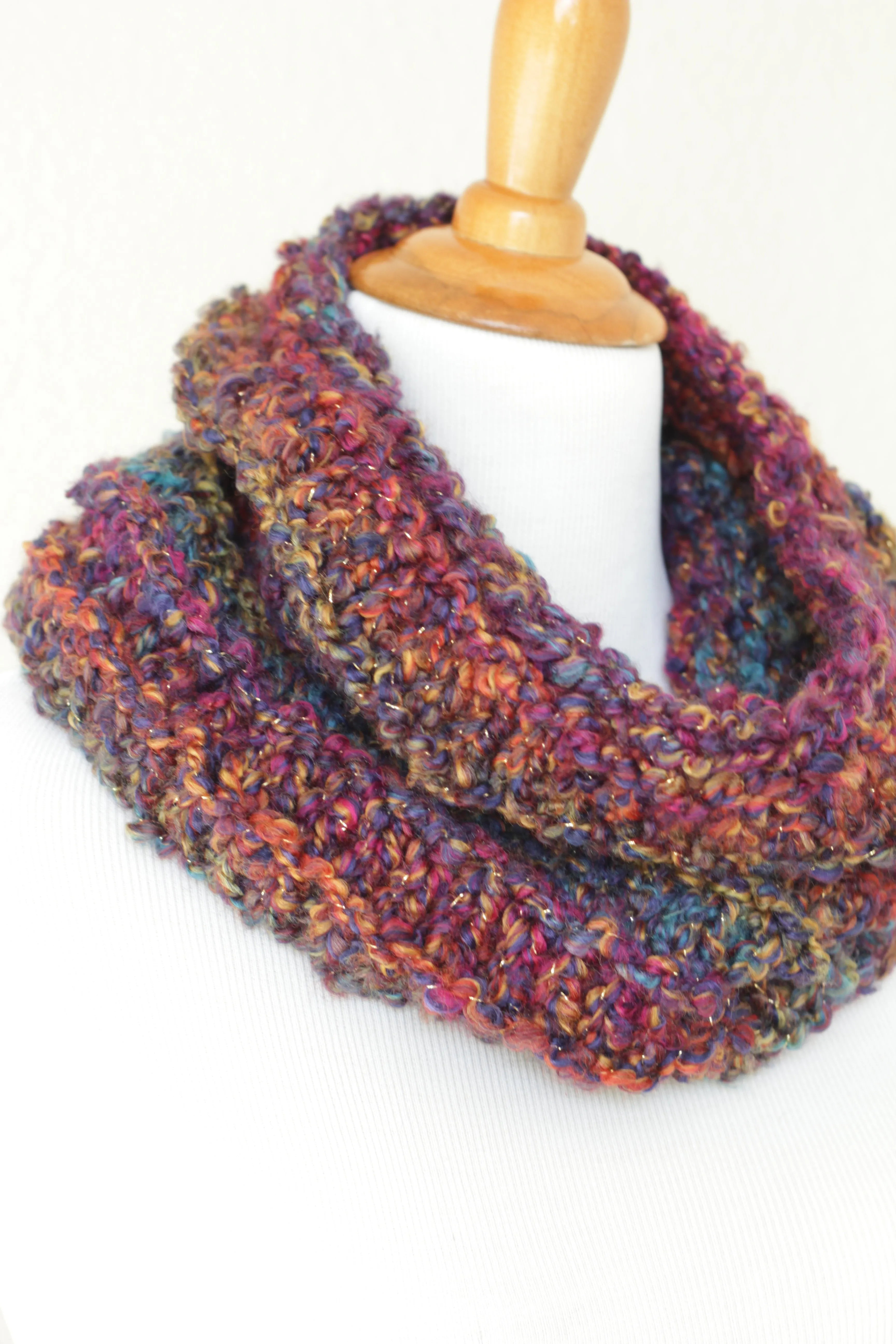 Crochet cowl in green and lavender colors, chunky infinity scarf - 4 colorways available