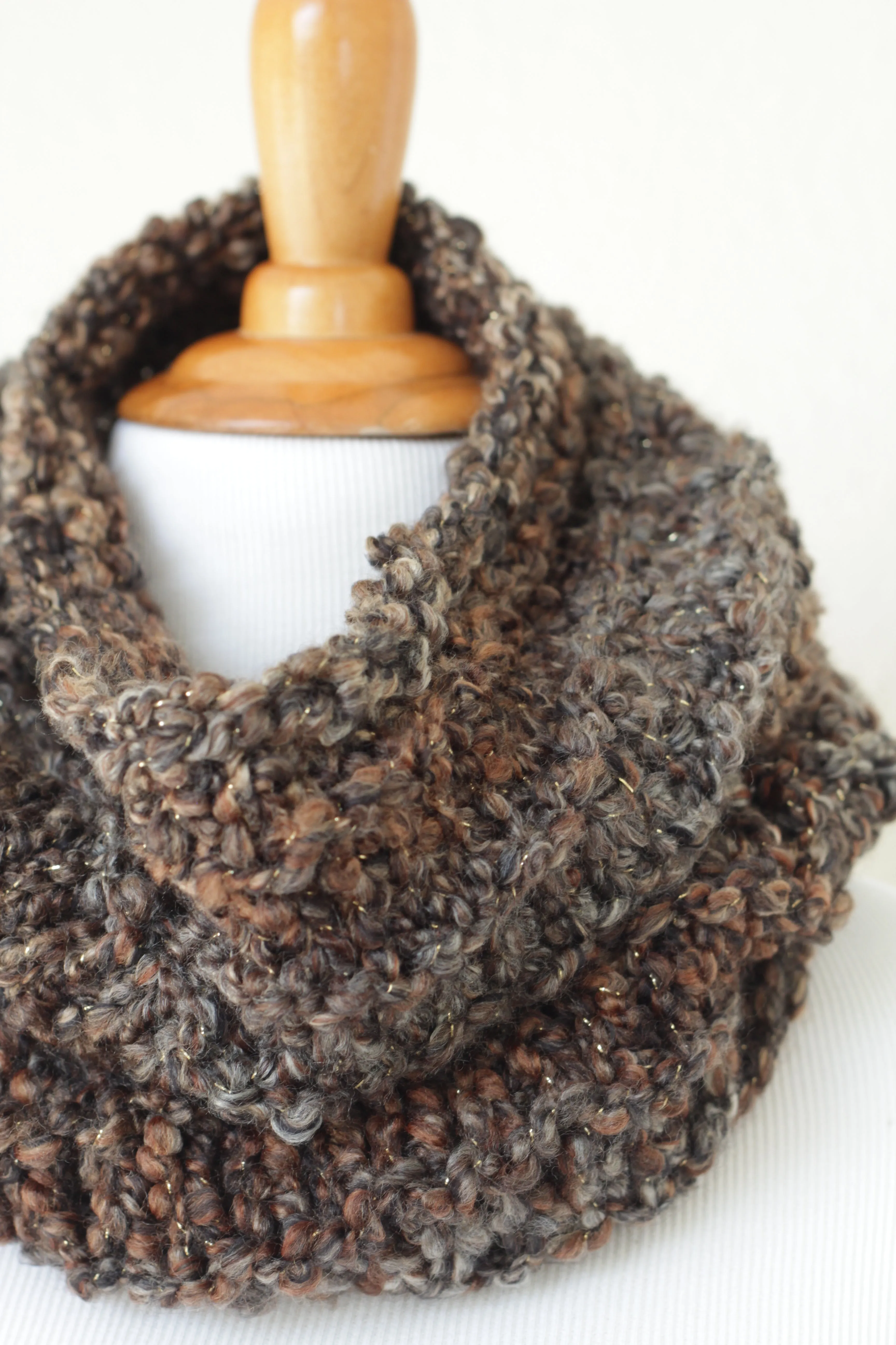 Crochet cowl in green and lavender colors, chunky infinity scarf - 4 colorways available
