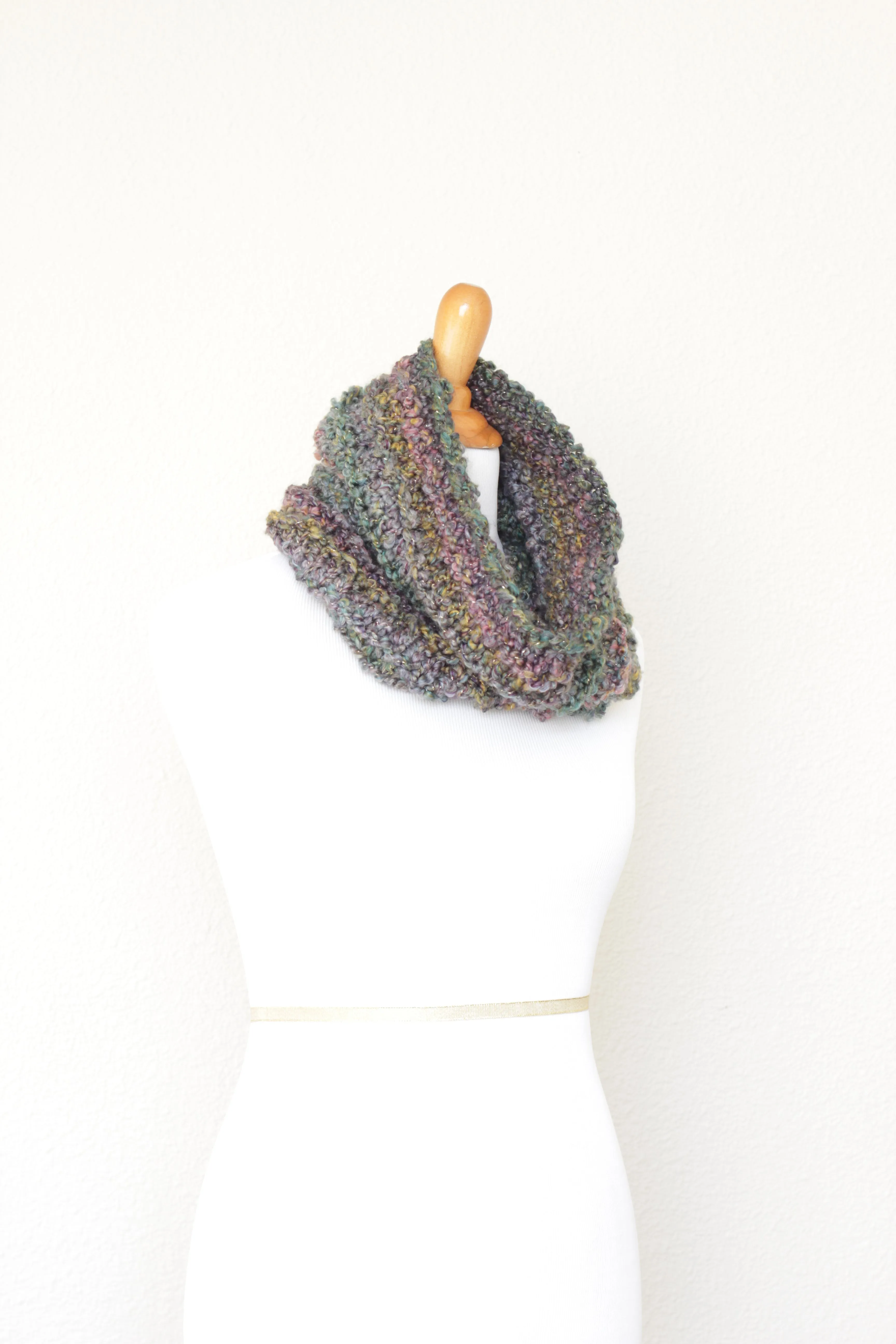 Crochet cowl in green and lavender colors, chunky infinity scarf - 4 colorways available