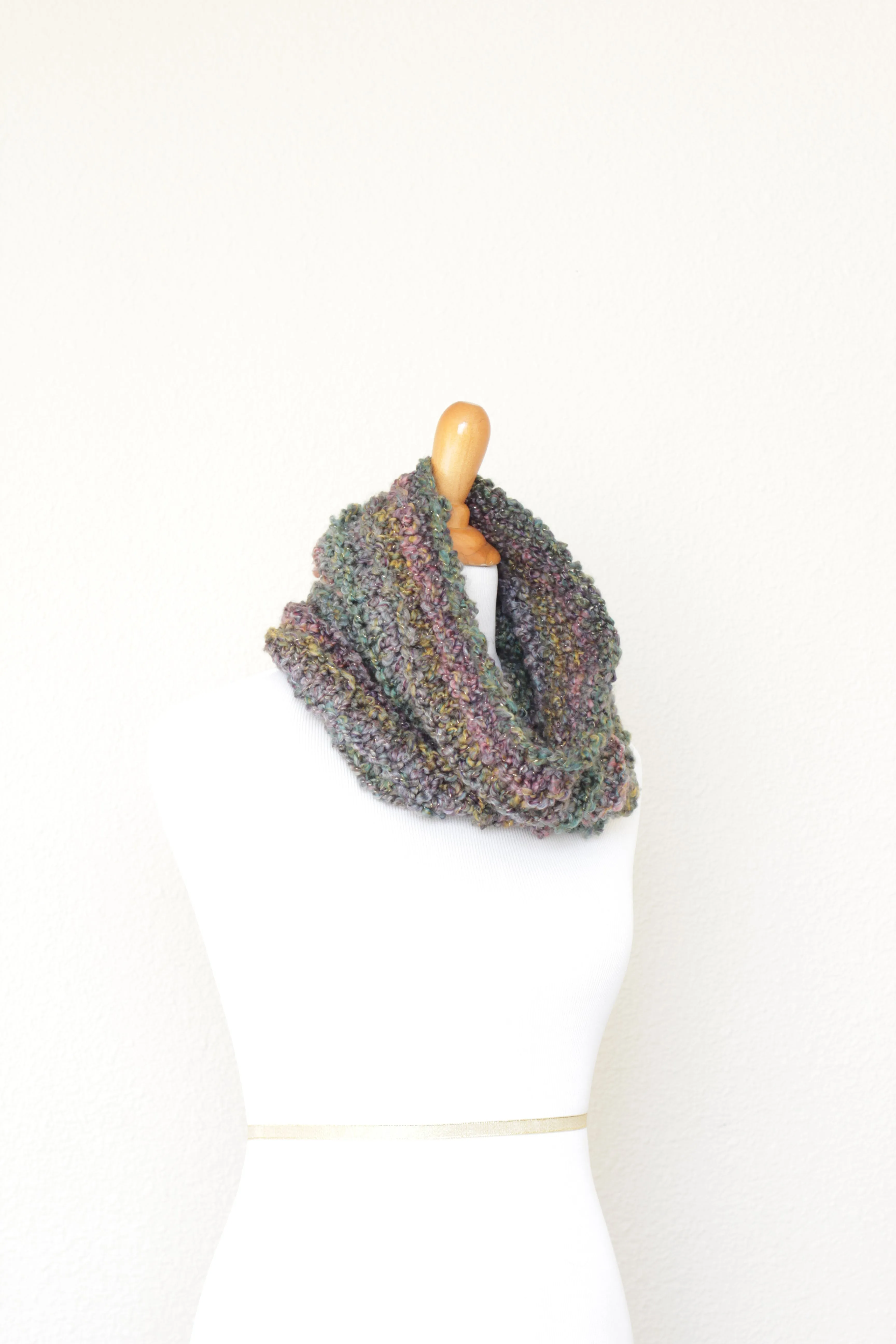 Crochet cowl in green and lavender colors, chunky infinity scarf - 4 colorways available