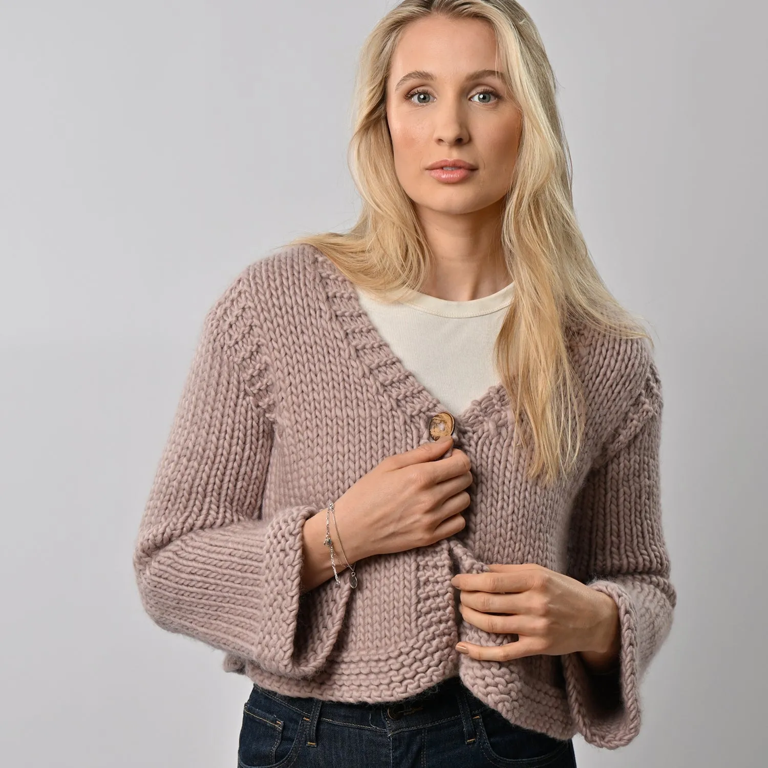 Cropped Cardigan Knitting Kit