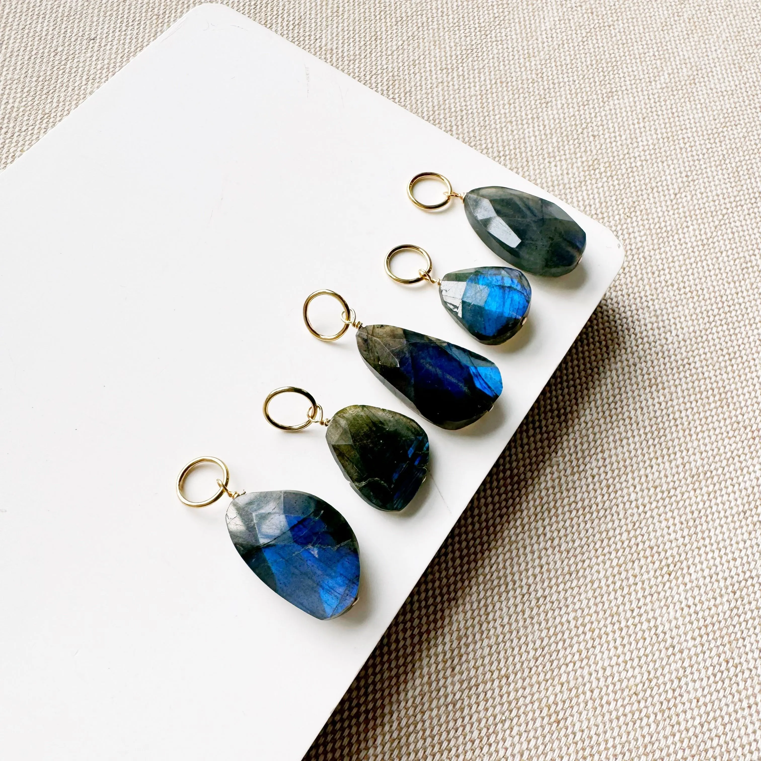 Dark Flash Labradorite Bijou Charm