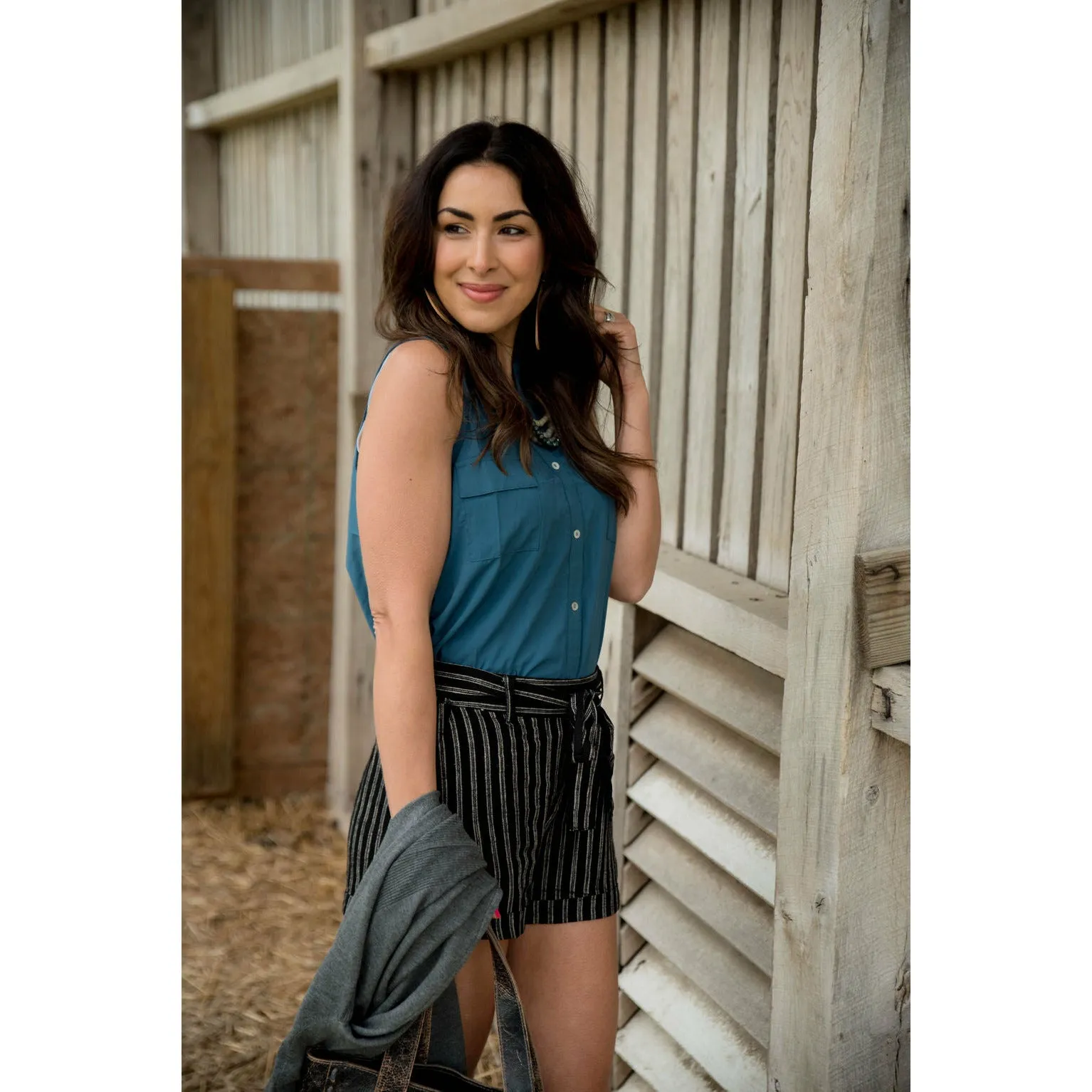 Double Pocket Button Tank