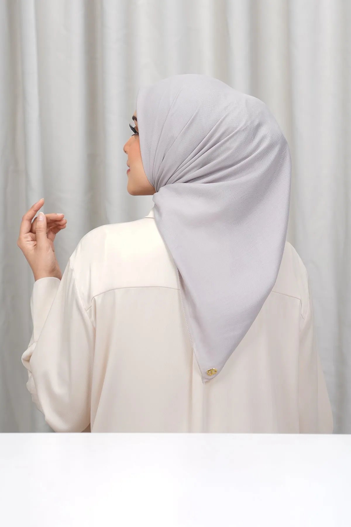 Everyday Scarf - Silver Gray