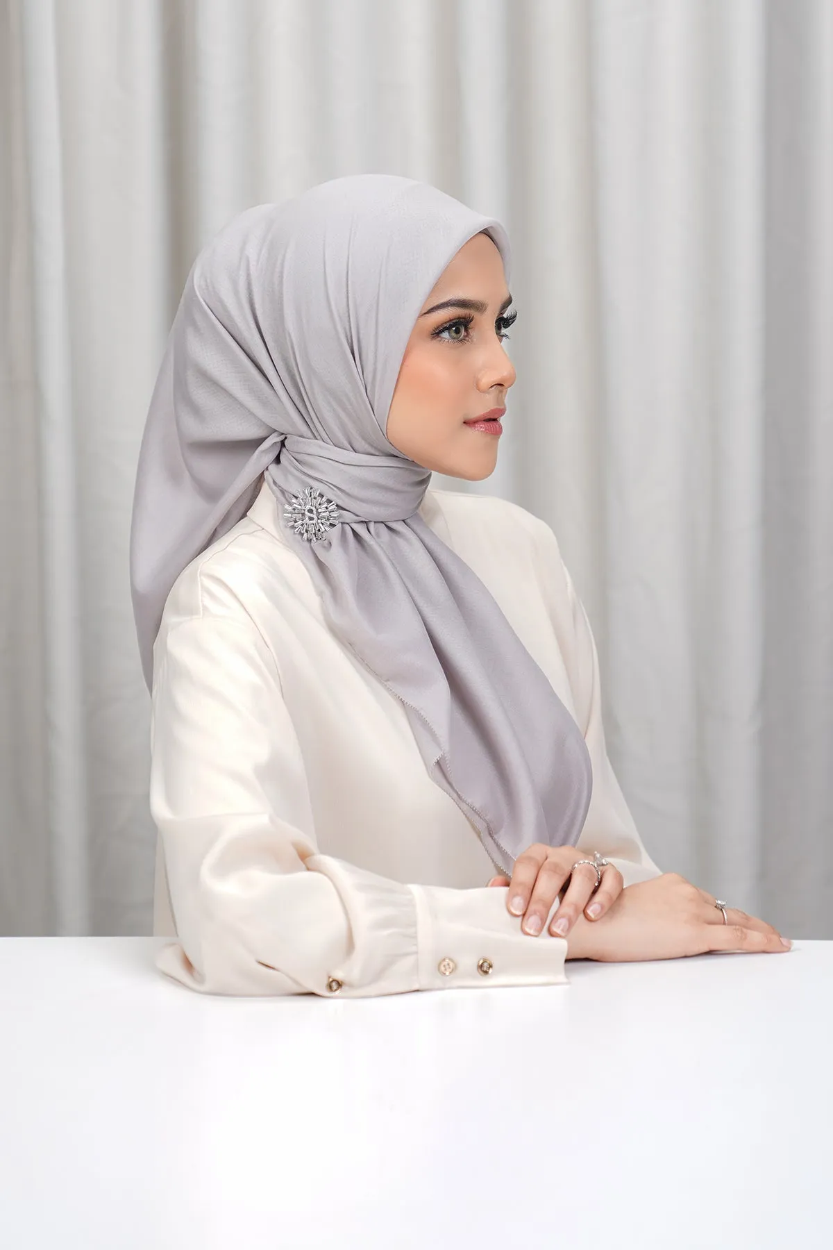 Everyday Scarf - Silver Gray