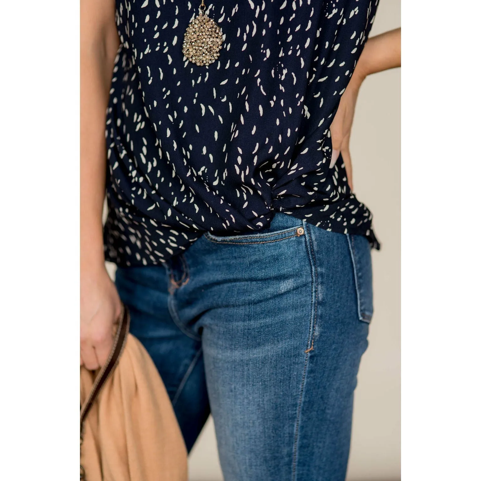 Feather Speckled Front Knot Tee