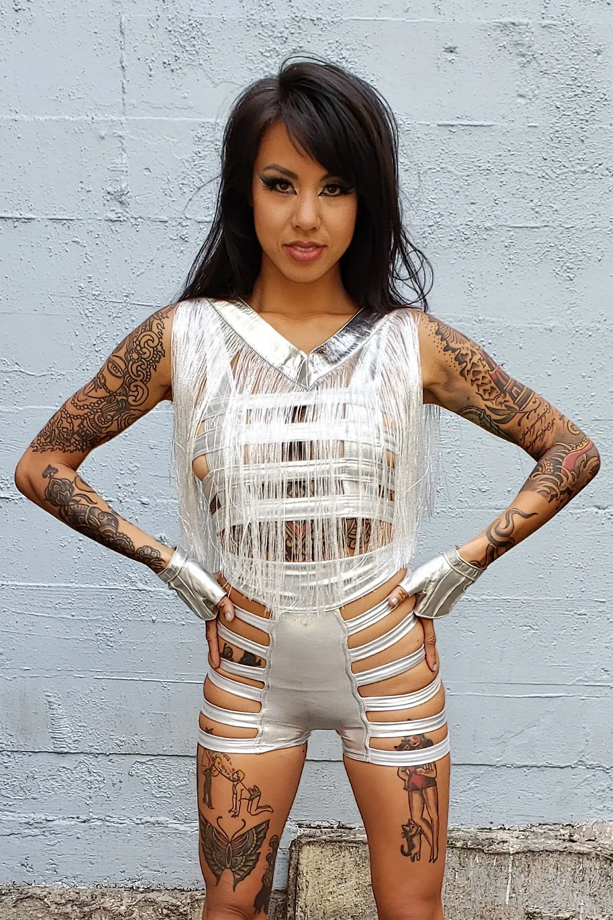 Five and Diamond Fringe V Neck - Silver Leather