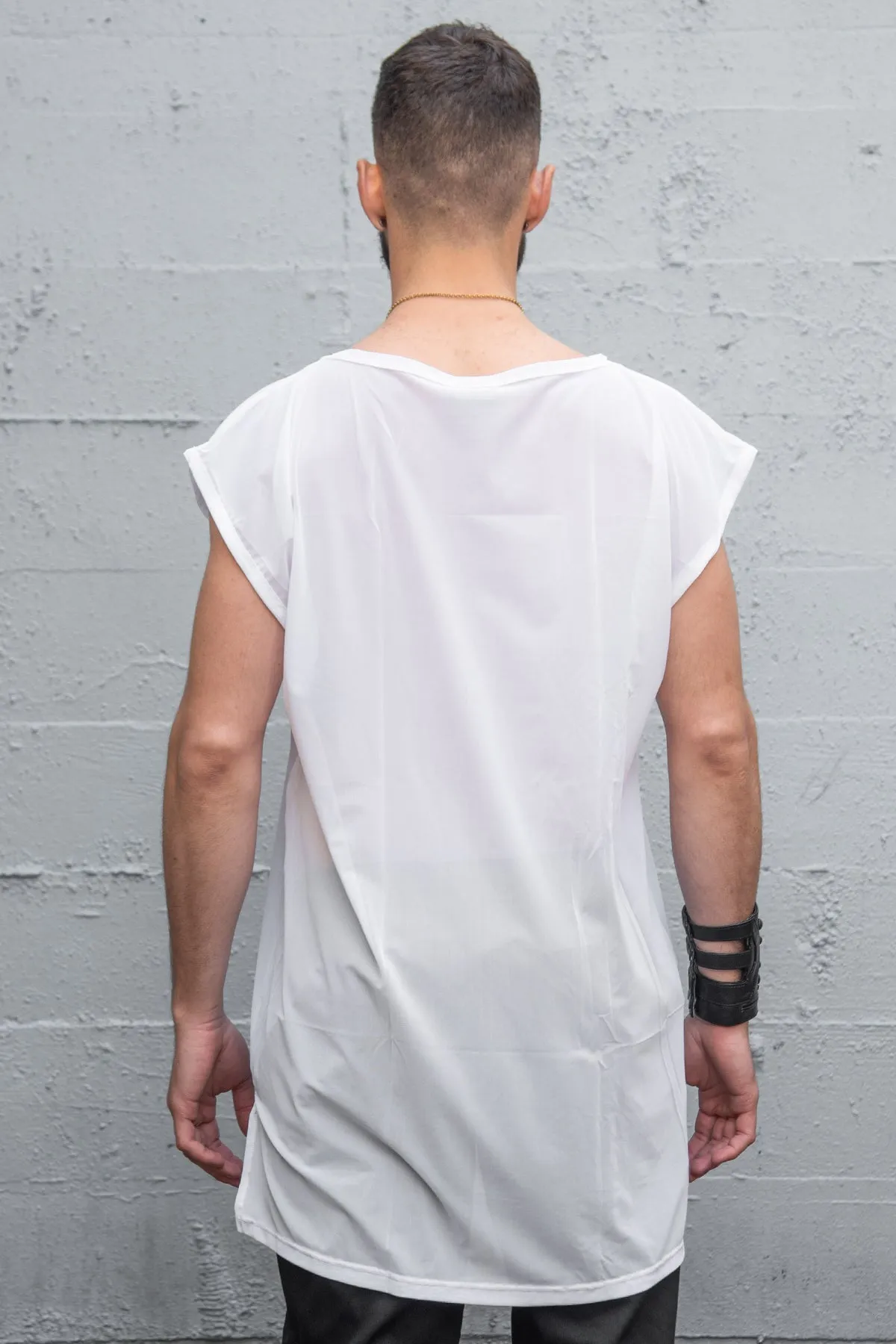 Five and Diamond Oversize Mesh Top