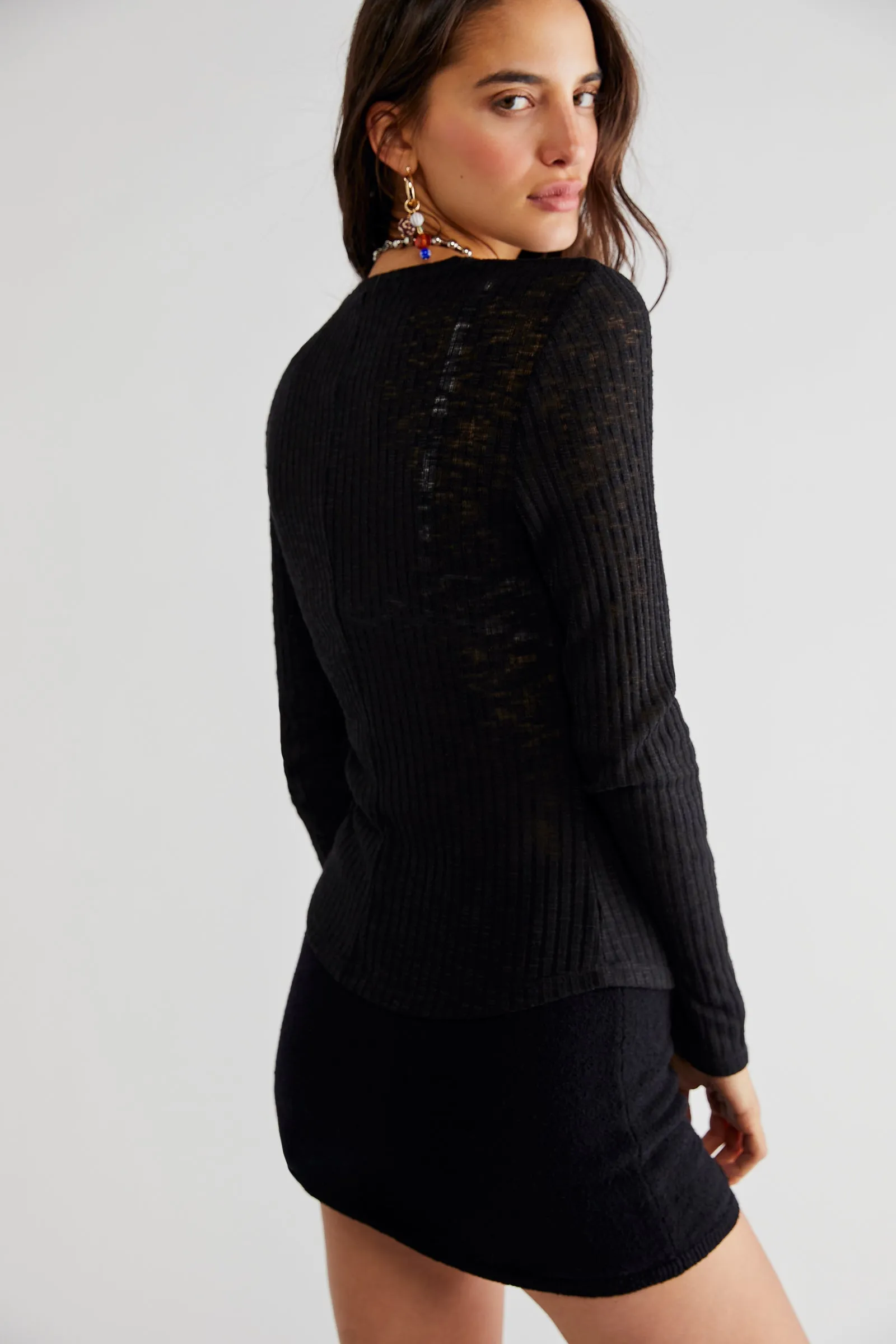 FREE PEOPLE AURA LAYERING TOP BLACK