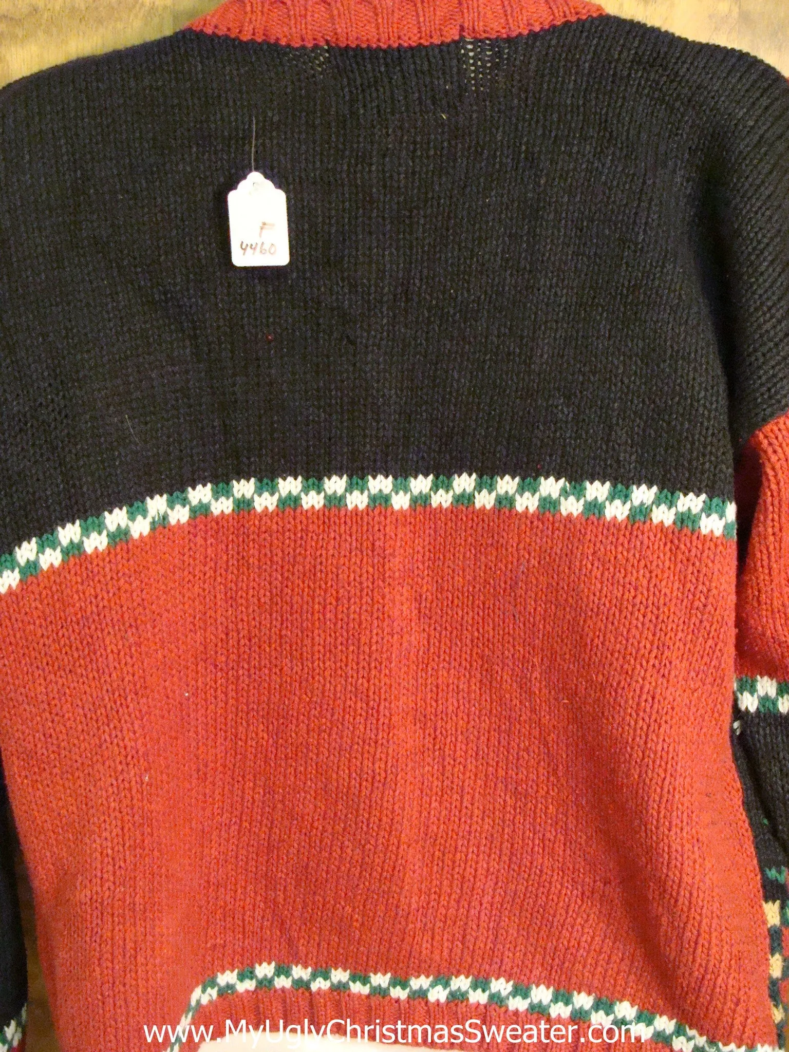 Fun 80s Cute Xmas Sweater with Nutcracker and Horse