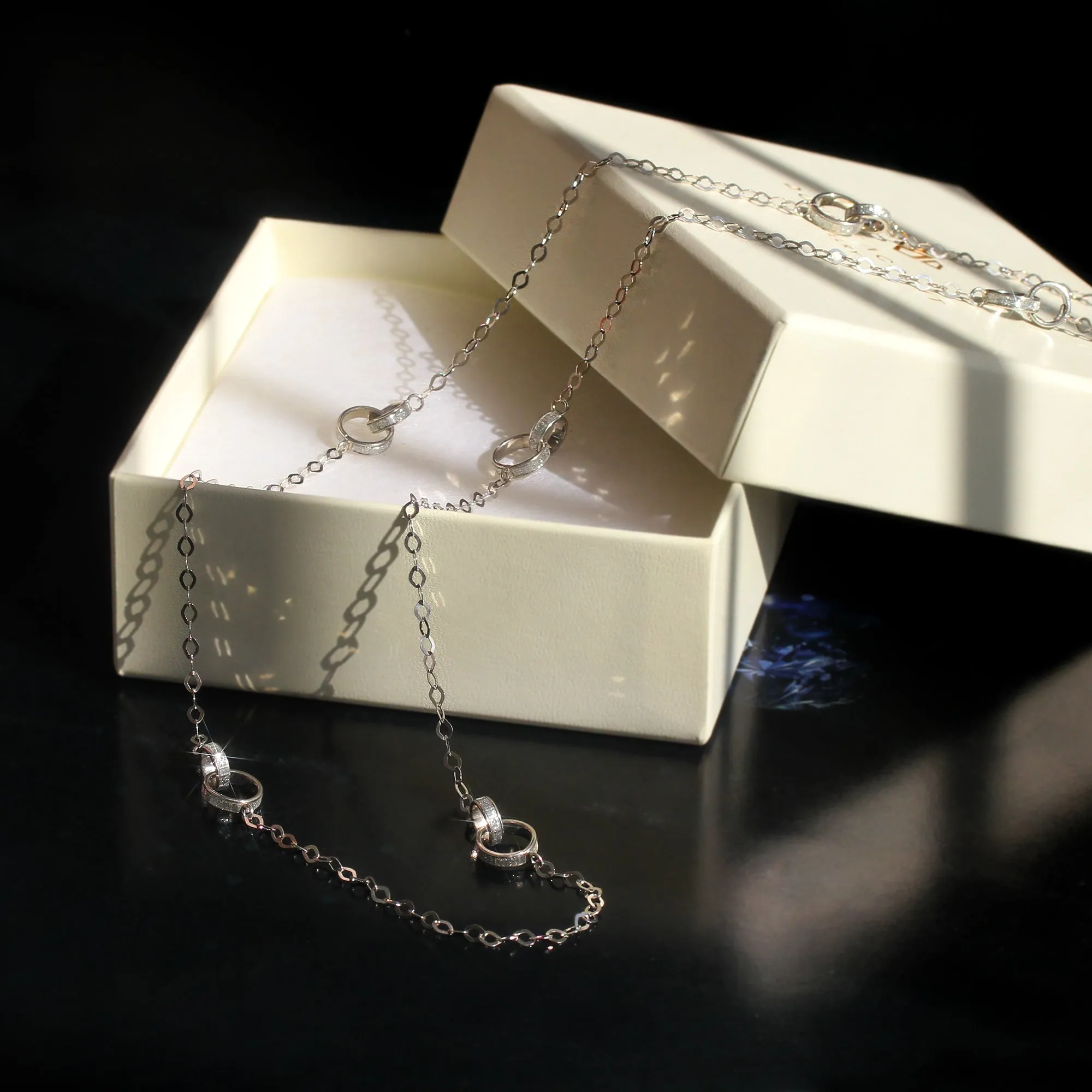 Glitter Eternity Circle Necklace