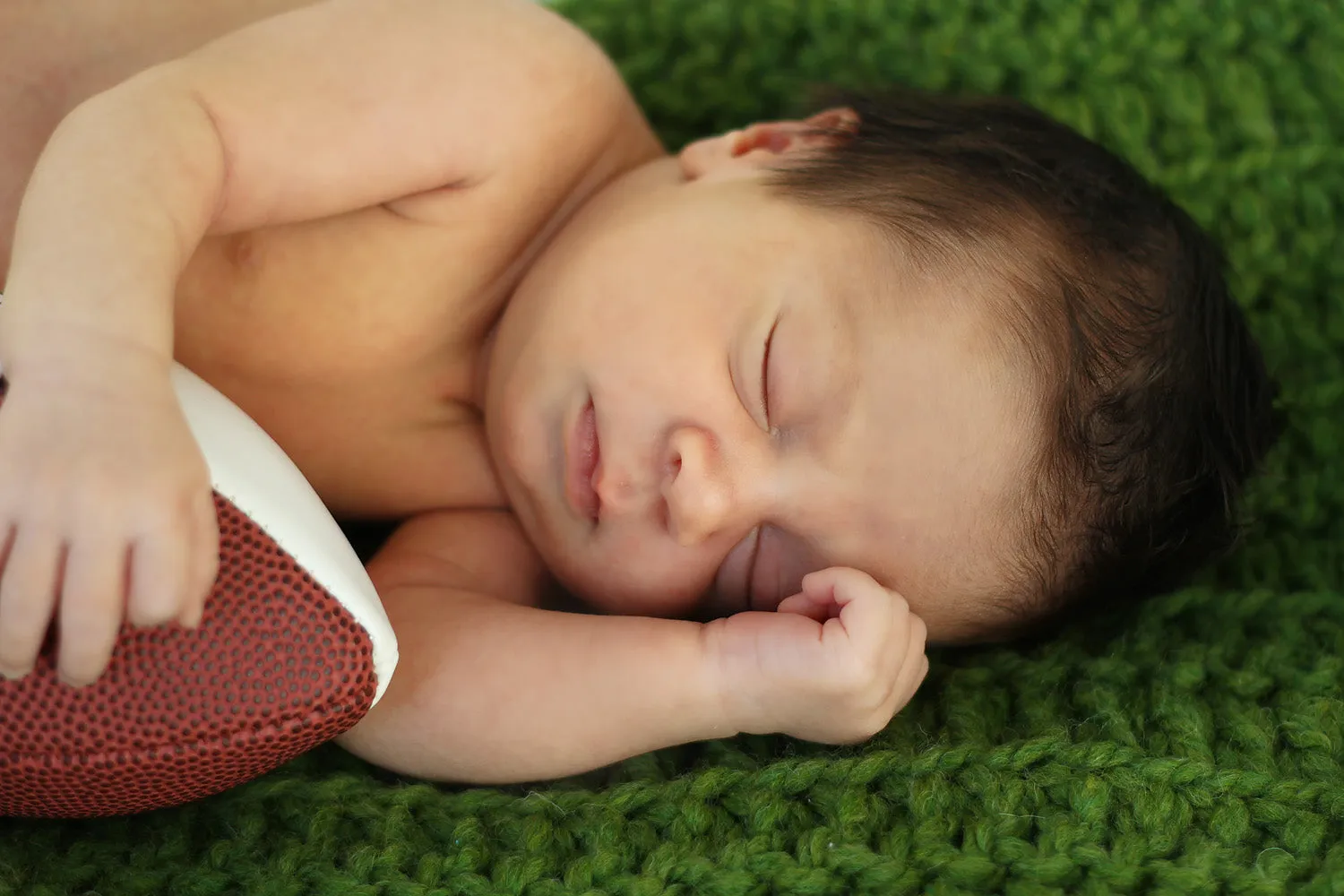 Green newborn baby layering bump blanket
