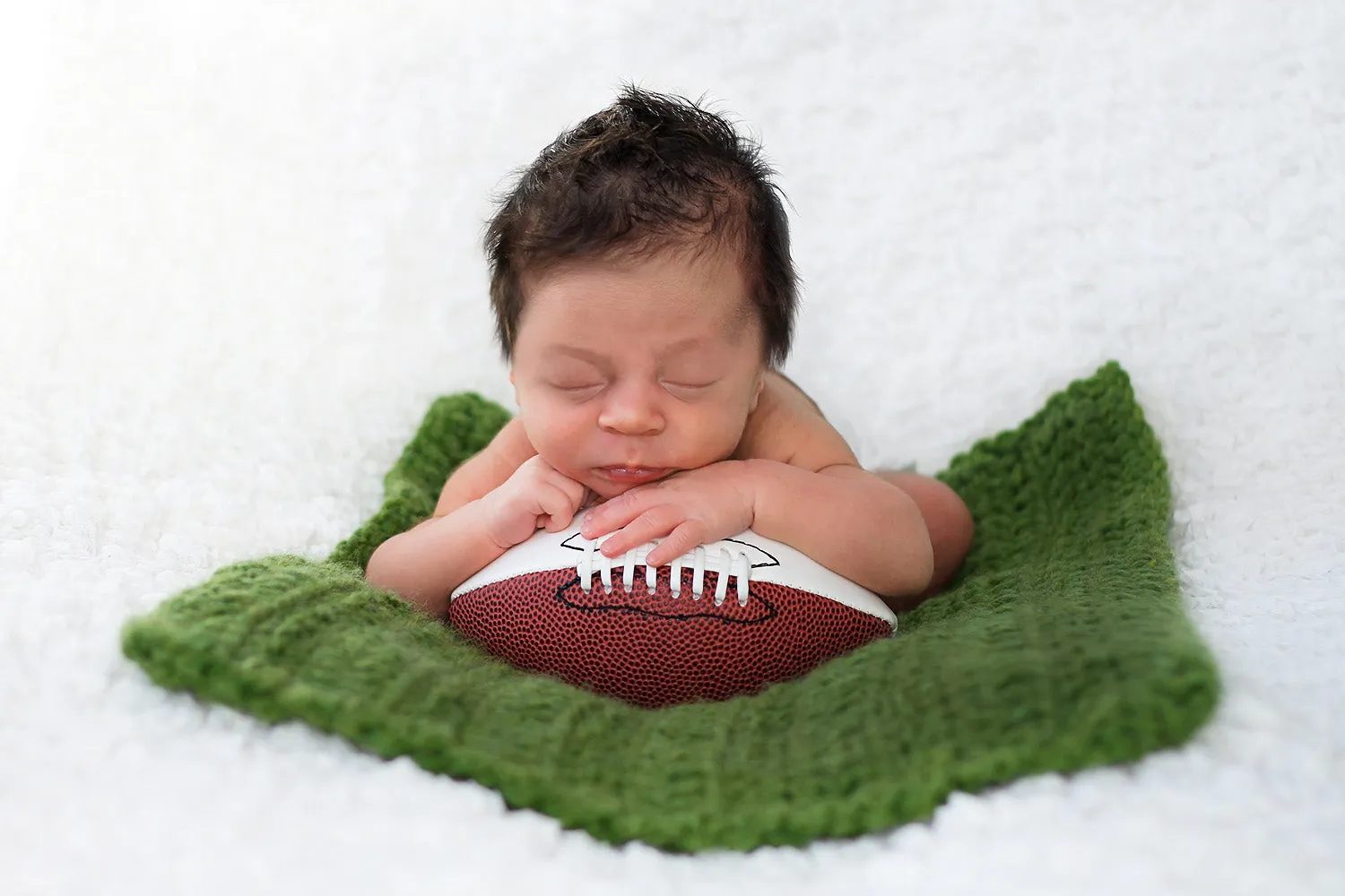 Green newborn baby layering bump blanket
