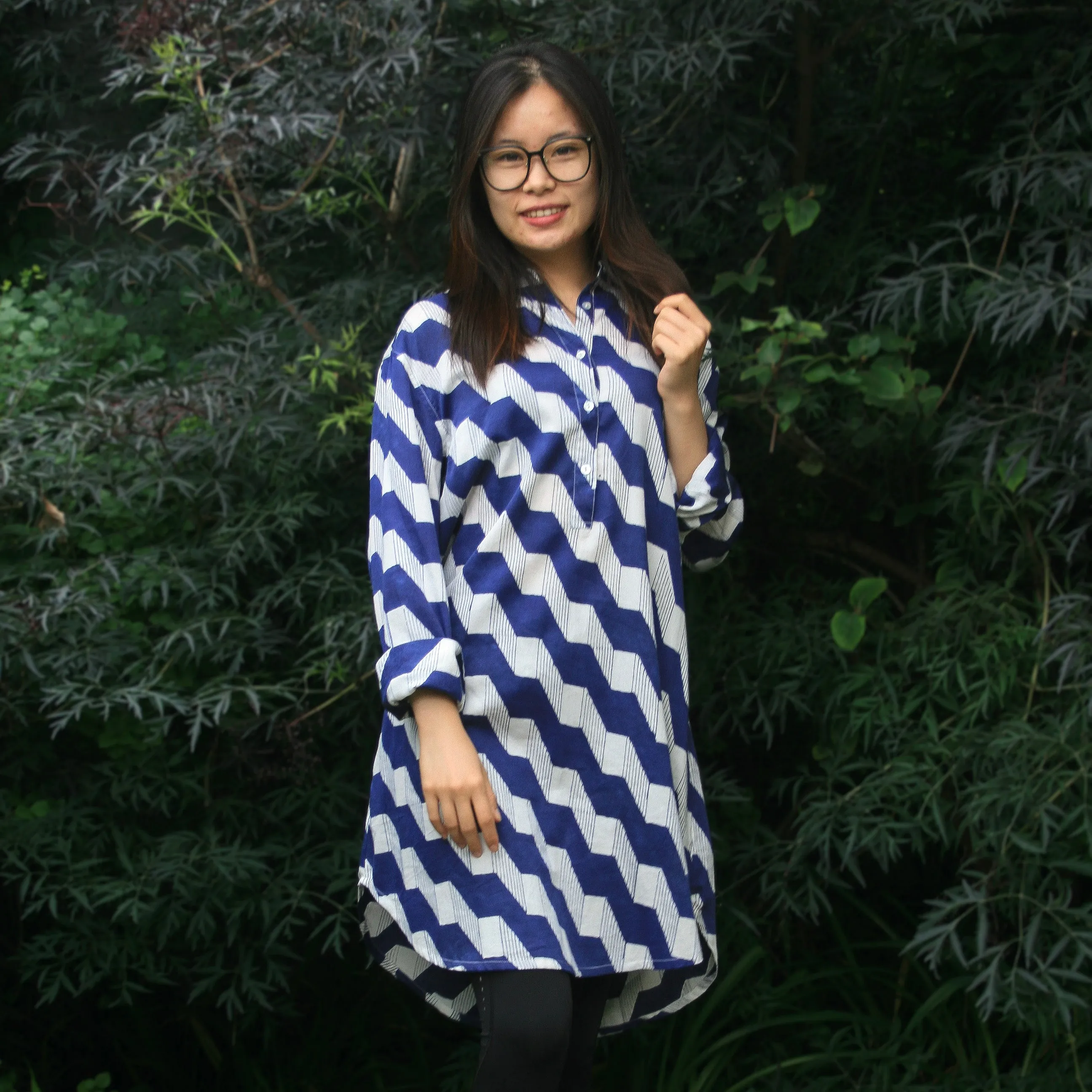Katherine Shirt Dress in Navy Zigzag