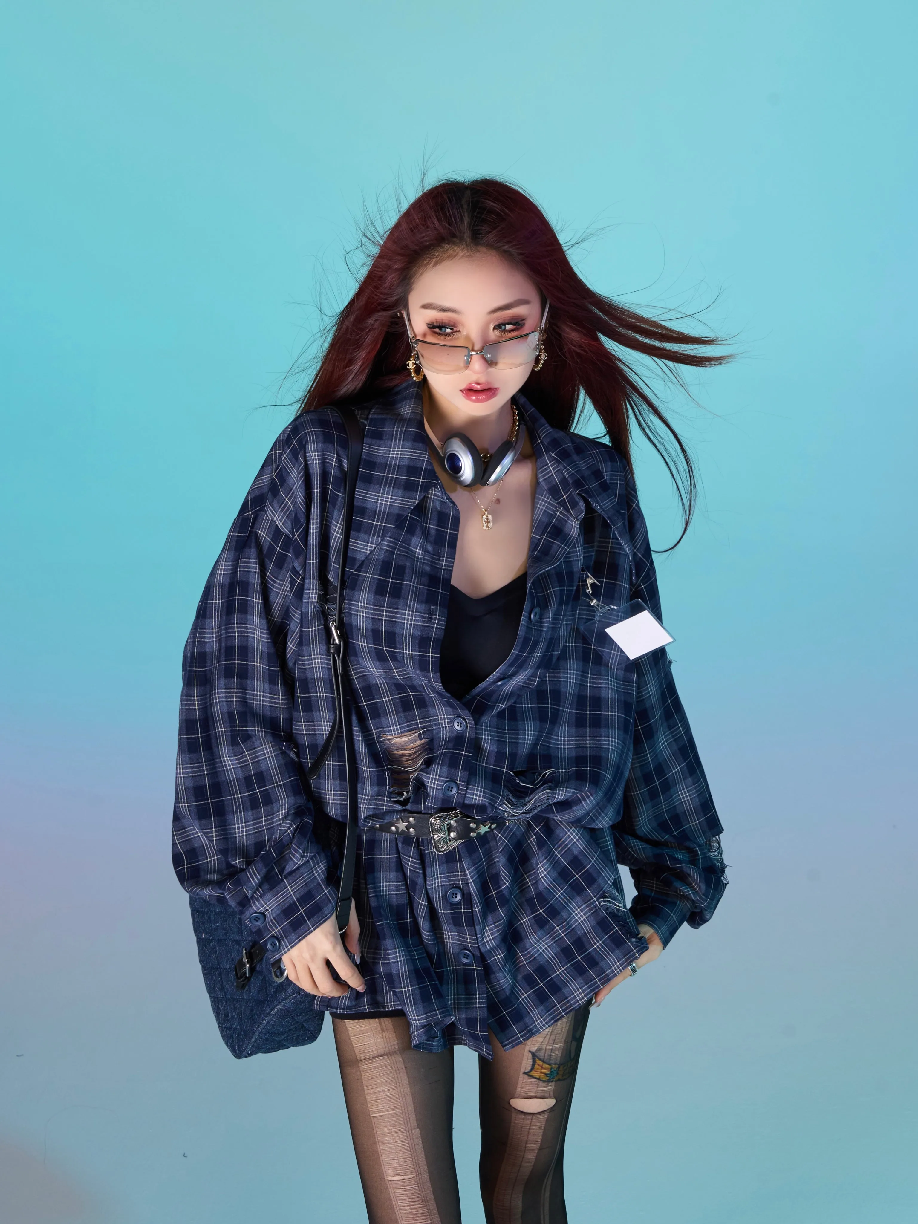 Keebly Blue Plaid Long Sleeve Distressed Boyfriend Button Up Shirt Top