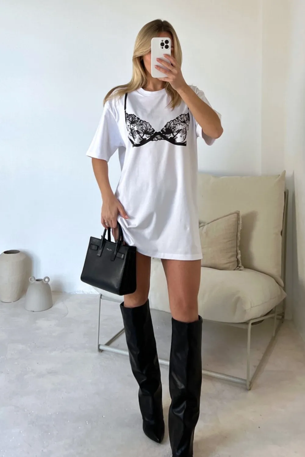 Lace bra white printed T-shirt dress