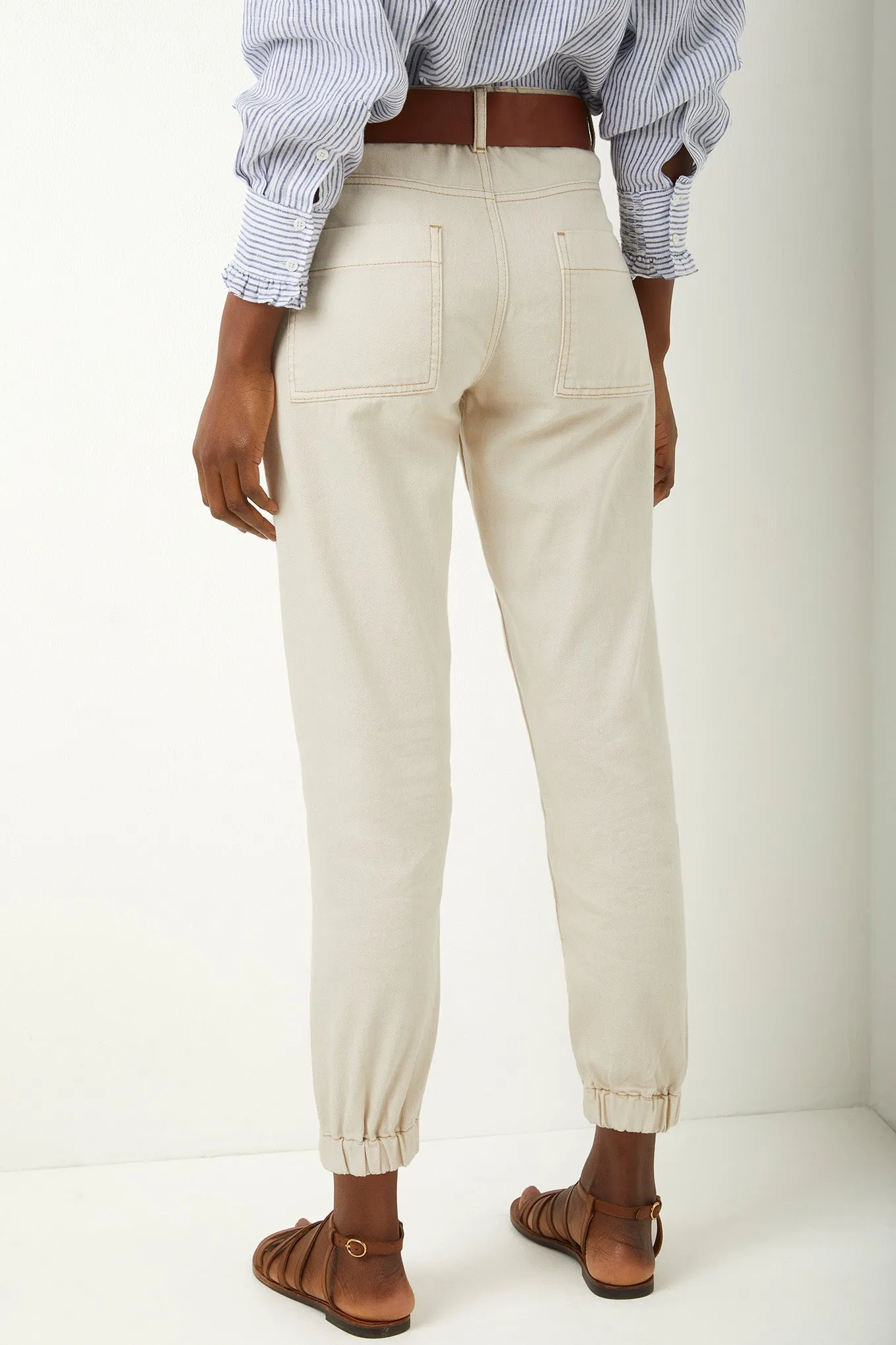 Lara Twill Cargo Pant - Ecru