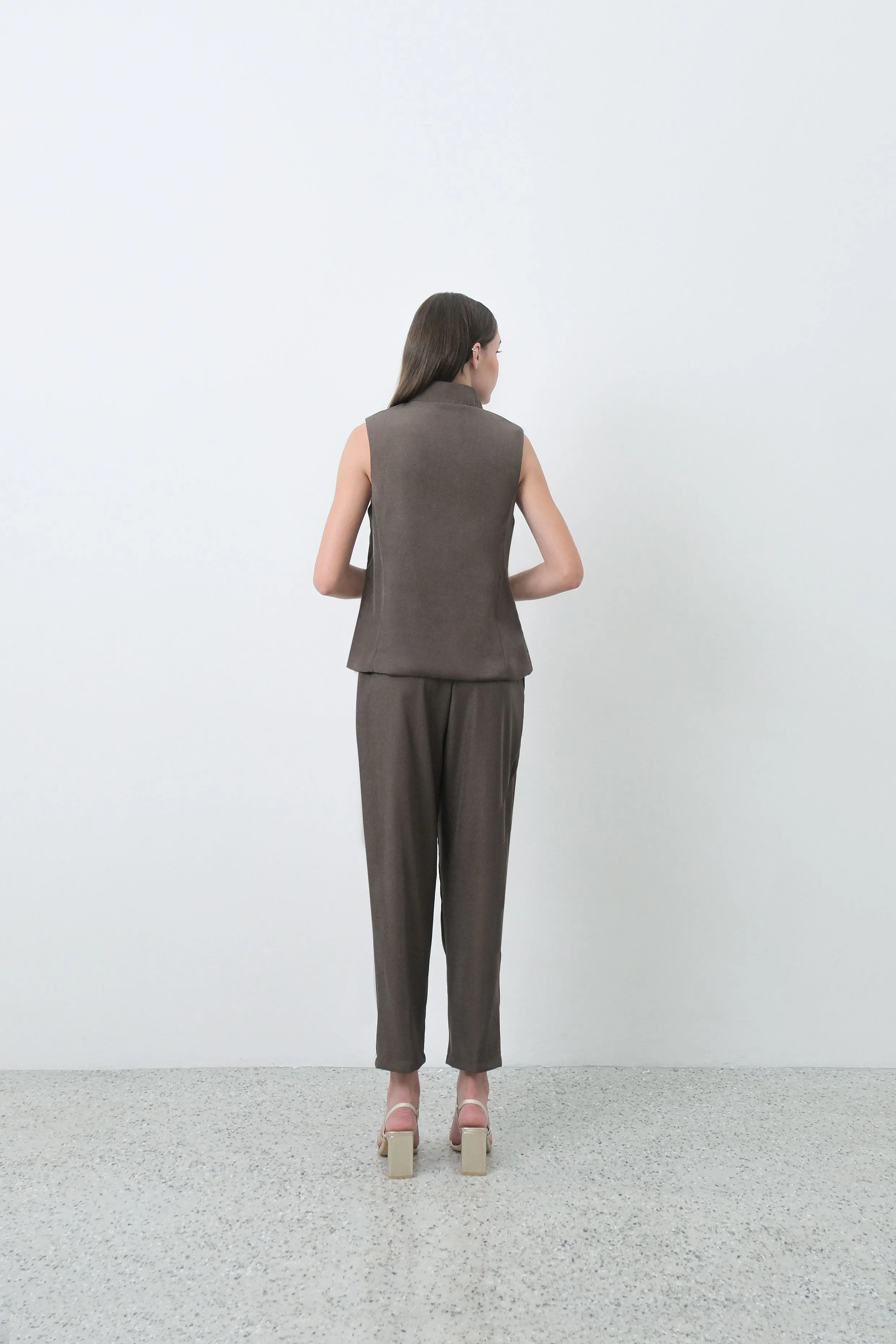 Lasya Vest