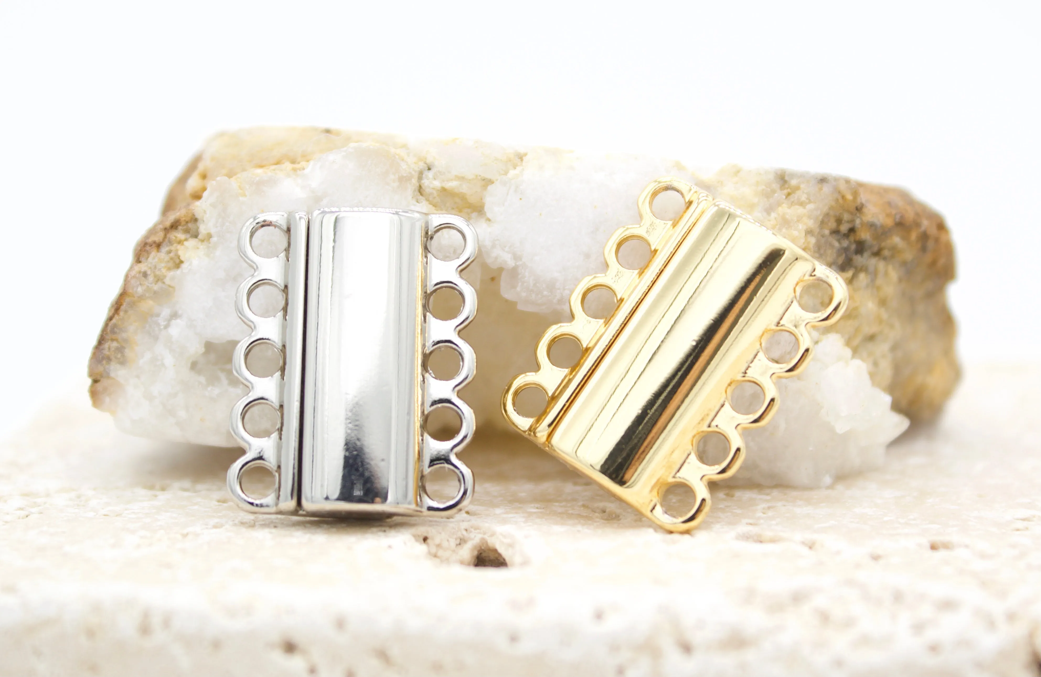 Layering Chain Necklace Magnetic Connector Clasp (XX14)