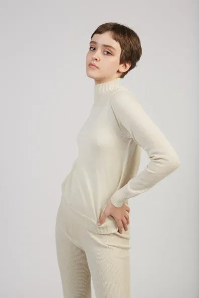 Layering rib alpaca mockneck in natural