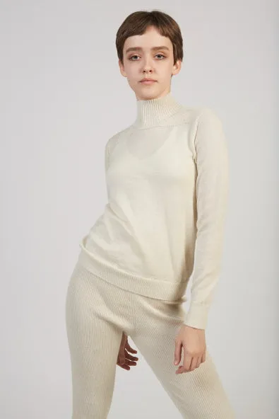 Layering rib alpaca mockneck in natural