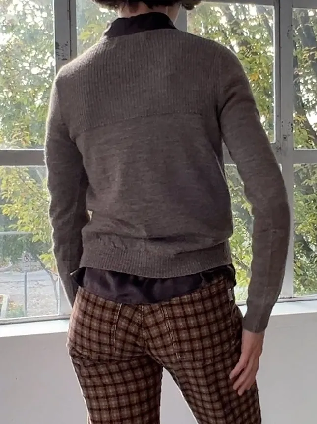 Layering Rib Crewneck in Heathered Brown