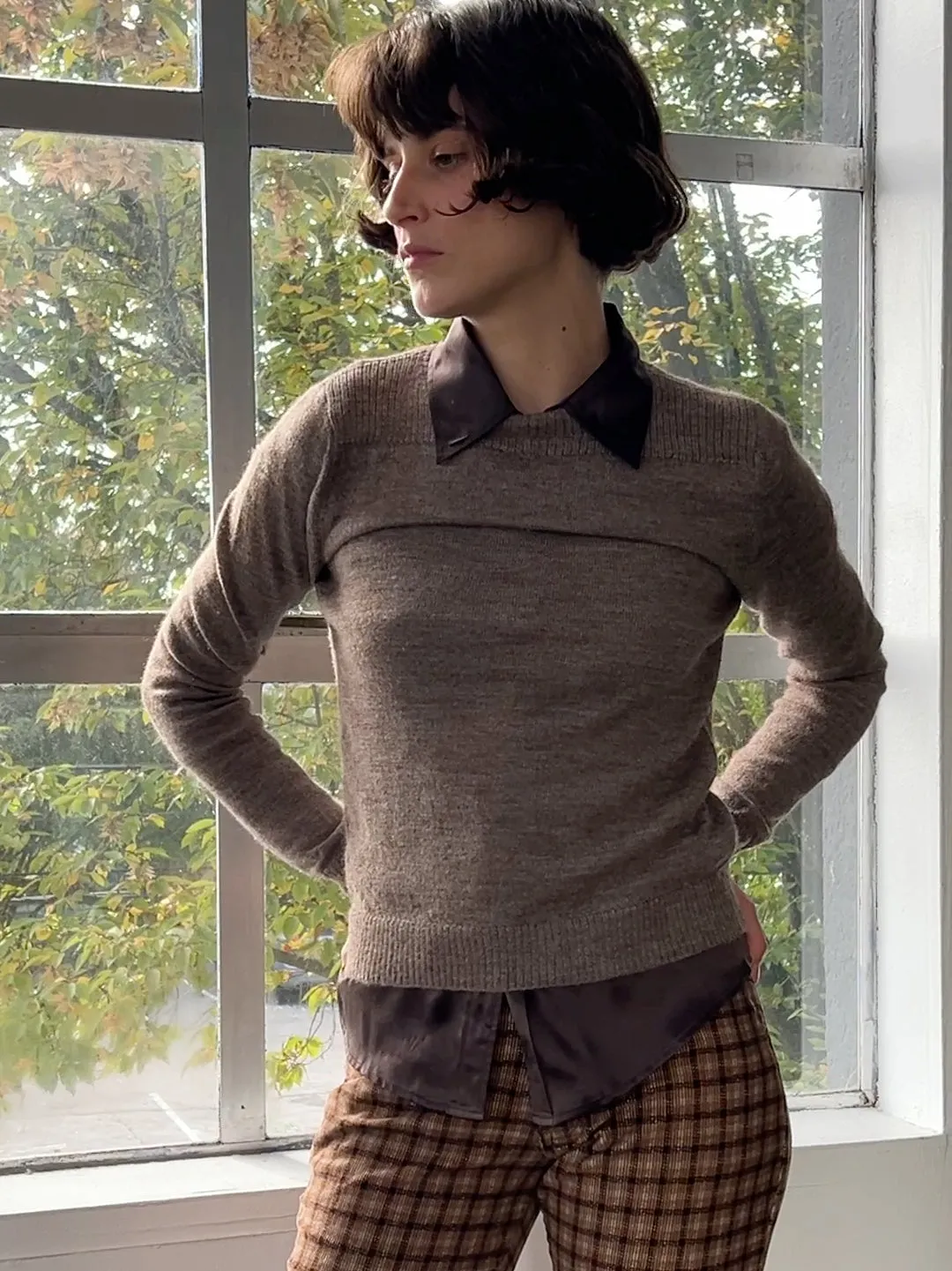Layering Rib Crewneck in Heathered Brown