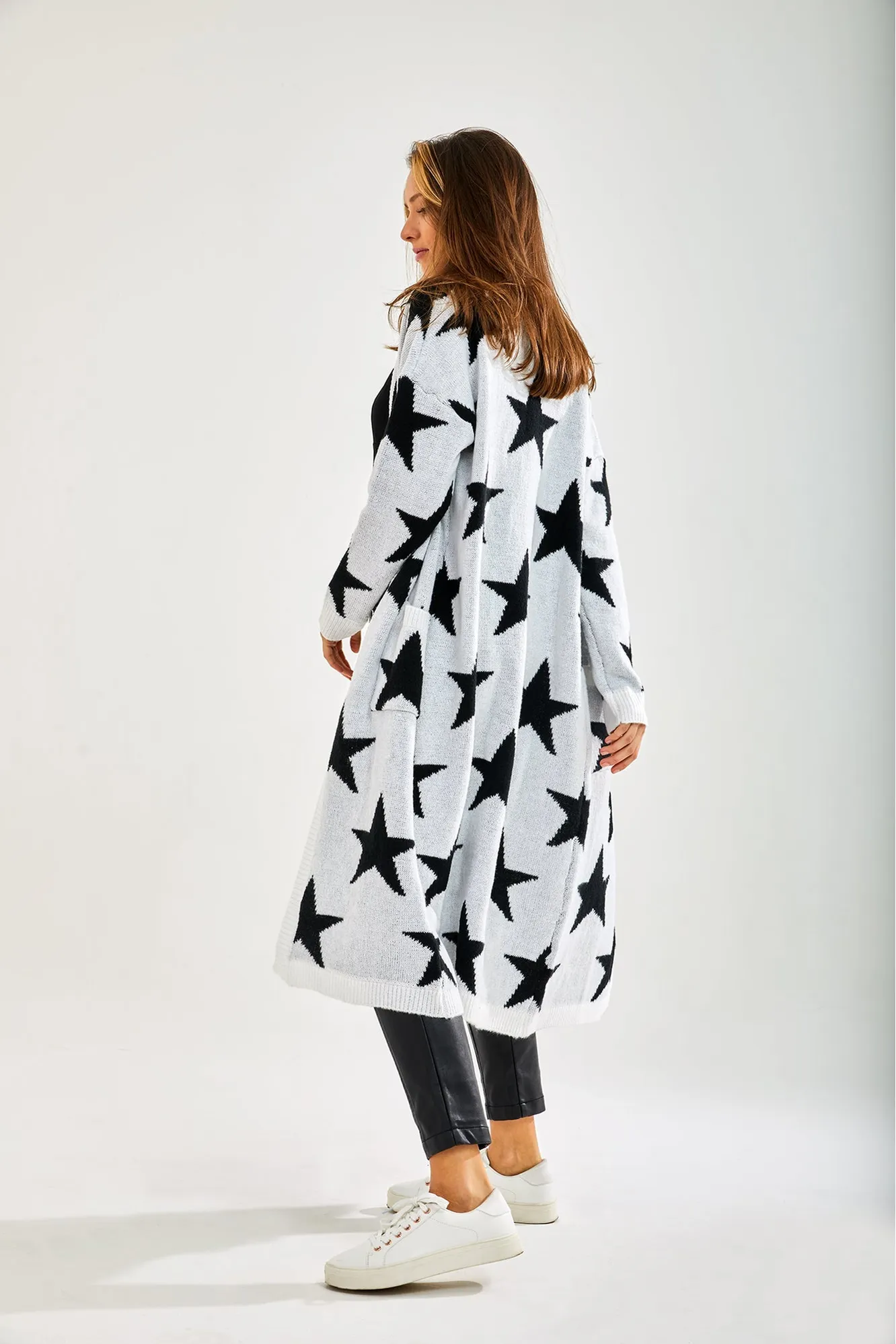 Liquorish Star Pattern Long Cardigan In White