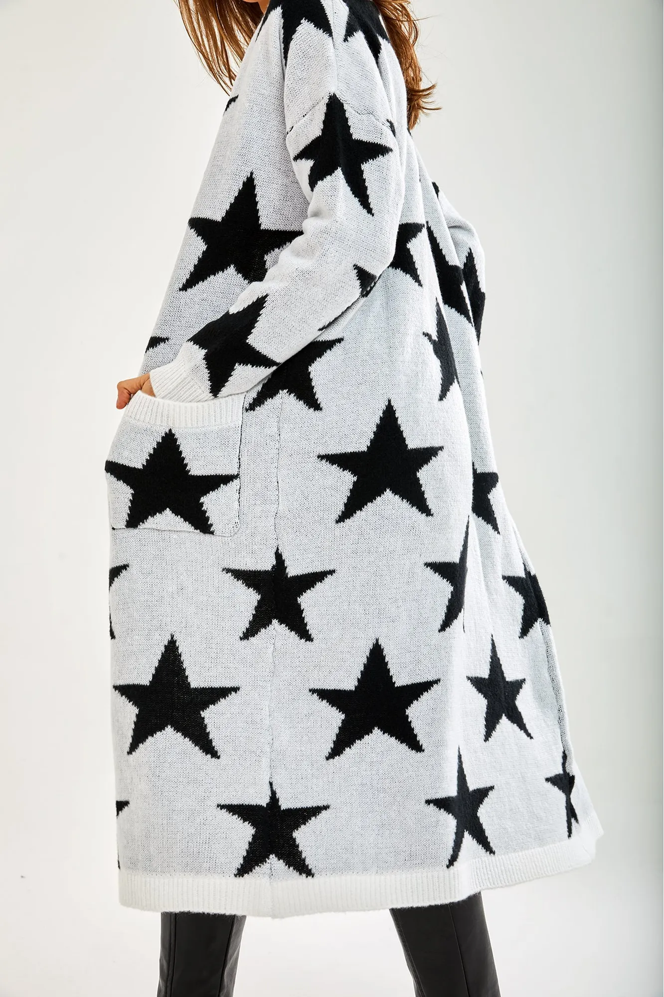 Liquorish Star Pattern Long Cardigan In White