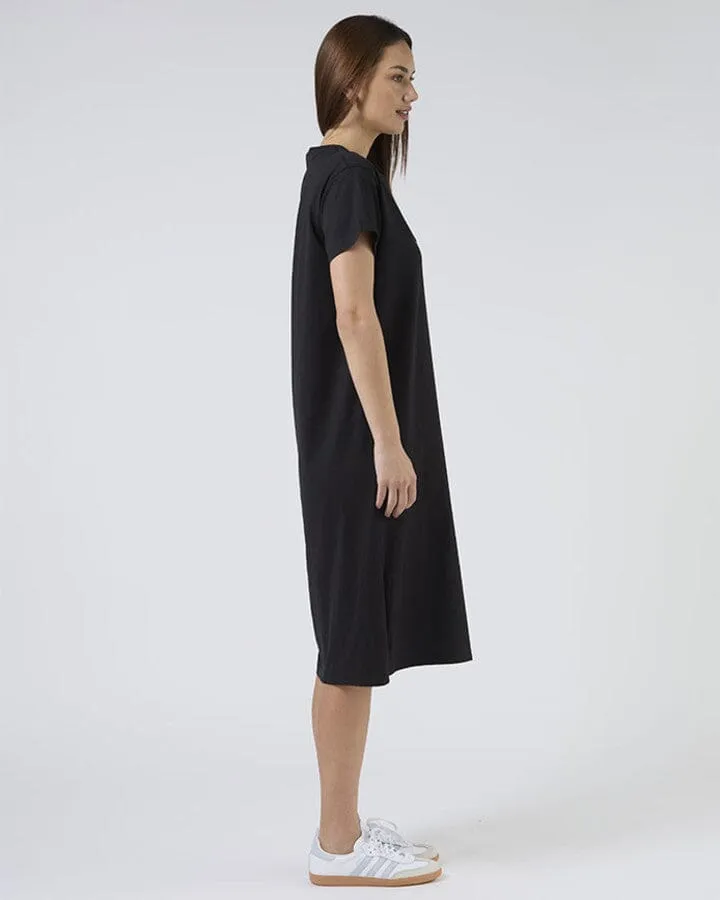 MAXI T-SHIRT DRESS BLACK WITH BLACK AND WHITE STRIPE STAR