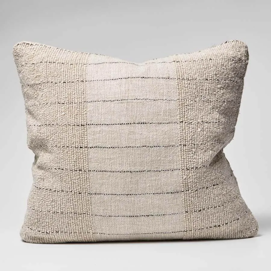 MAYLA LINEN CUSHION